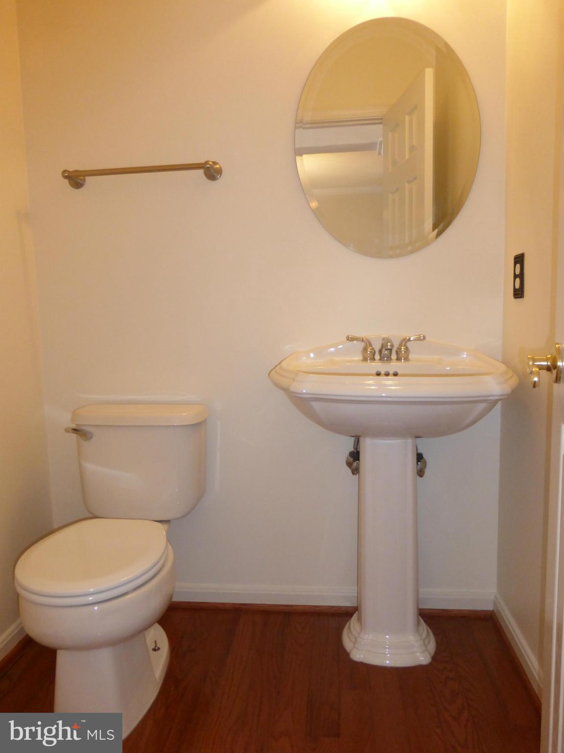 GREAT FALLS CHASE - Residential Lease