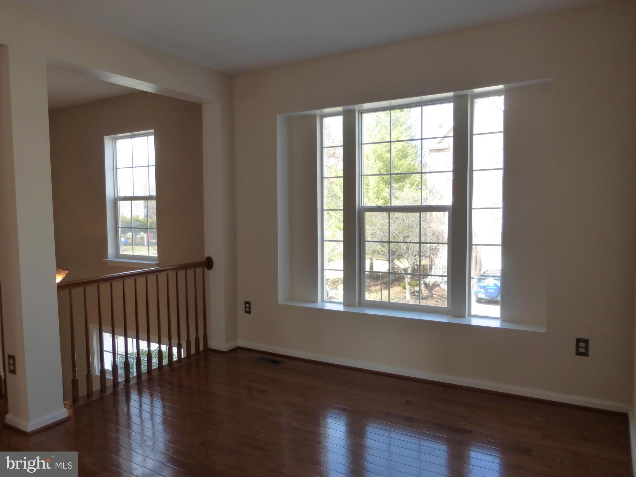 GREAT FALLS CHASE - Residential Lease