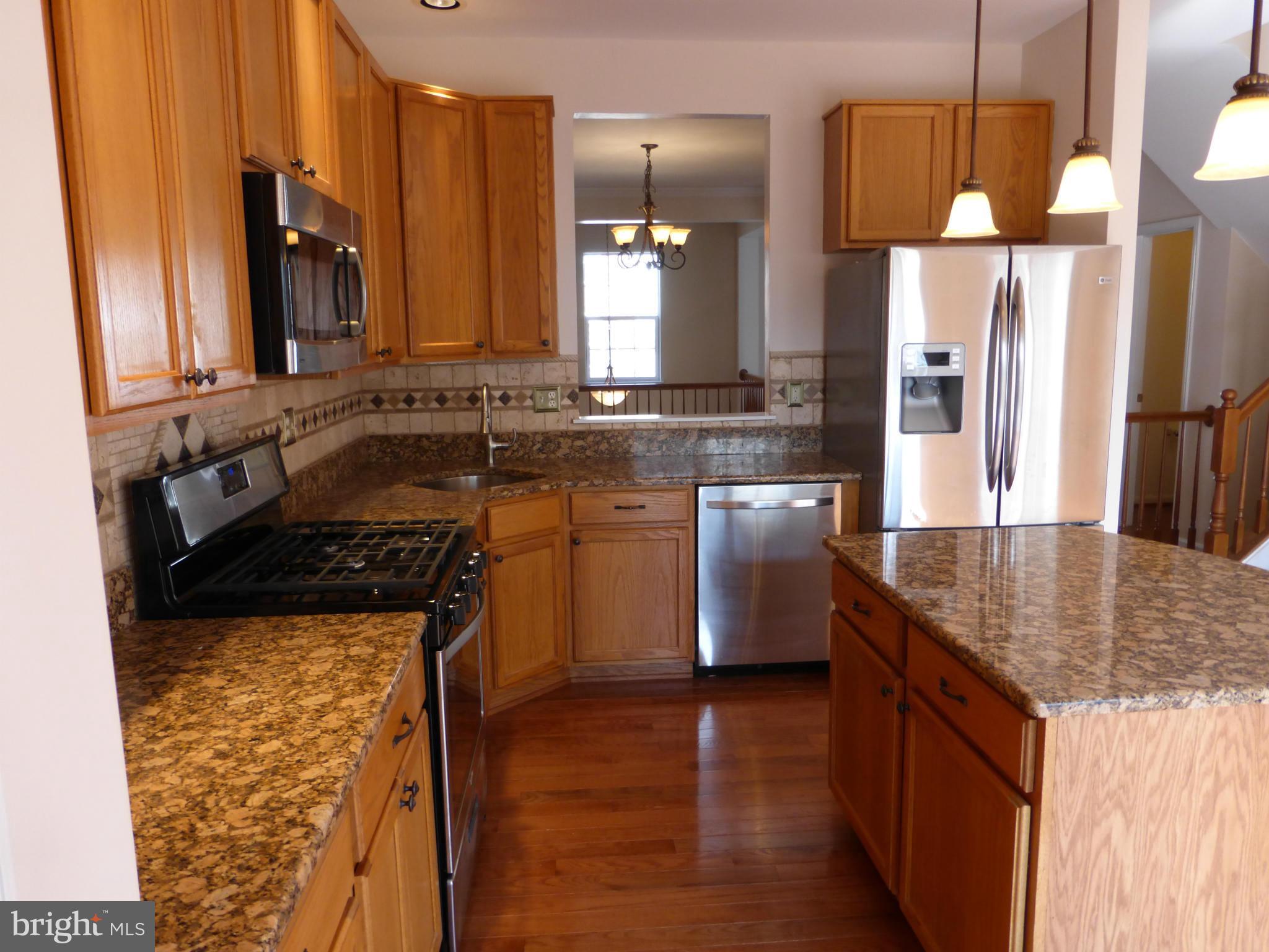 GREAT FALLS CHASE - Residential Lease