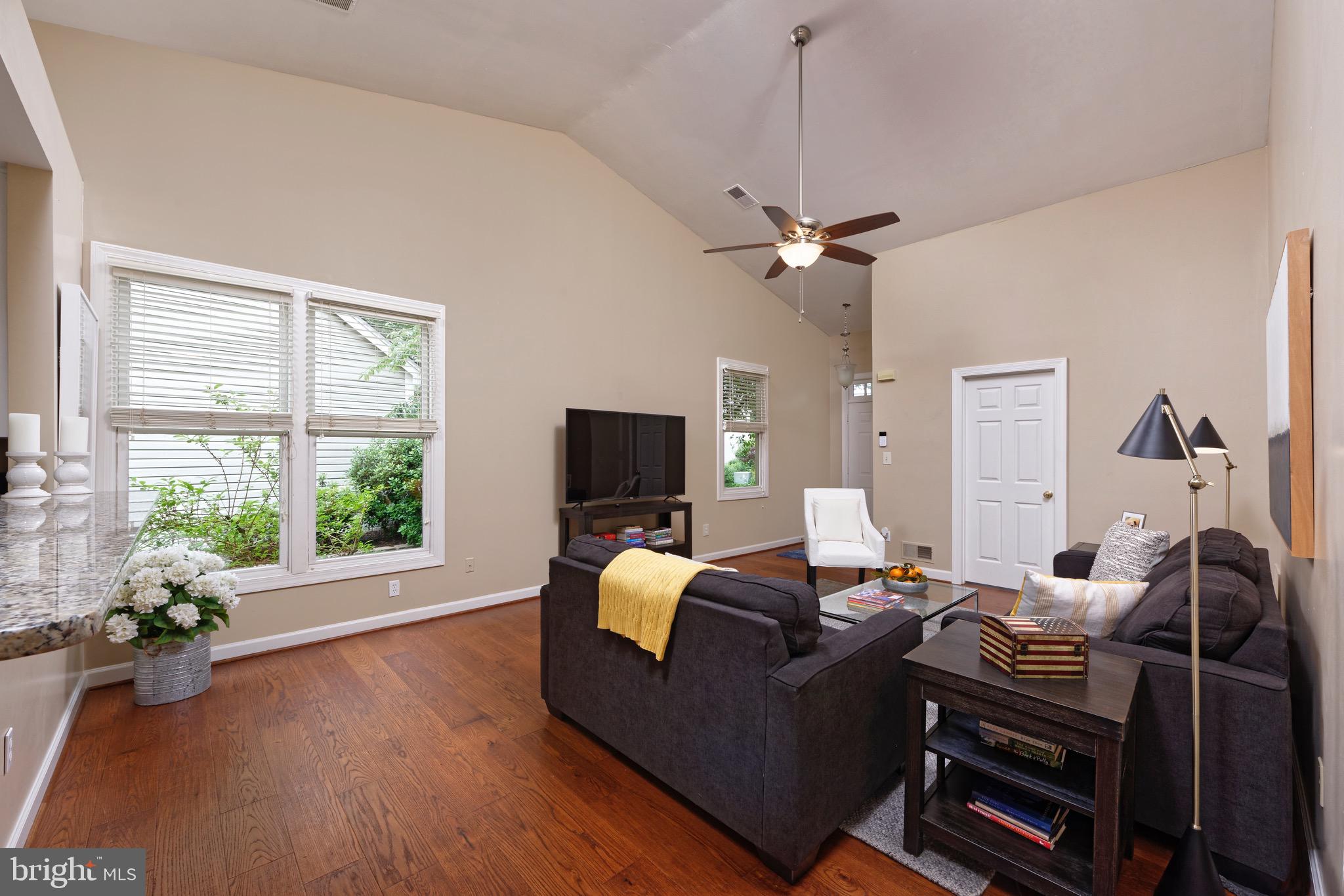 POTOMAC LAKES - Residential