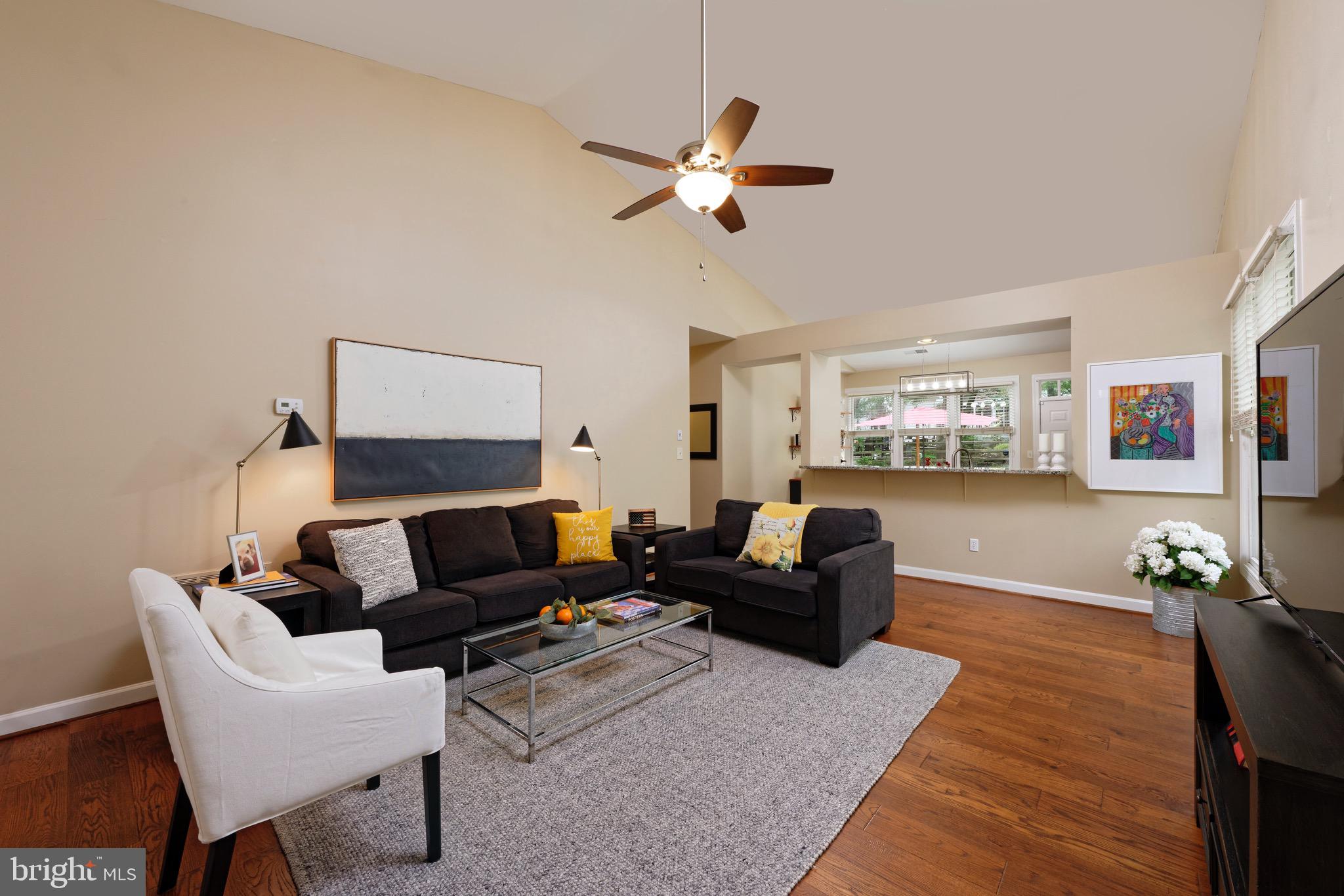 POTOMAC LAKES - Residential