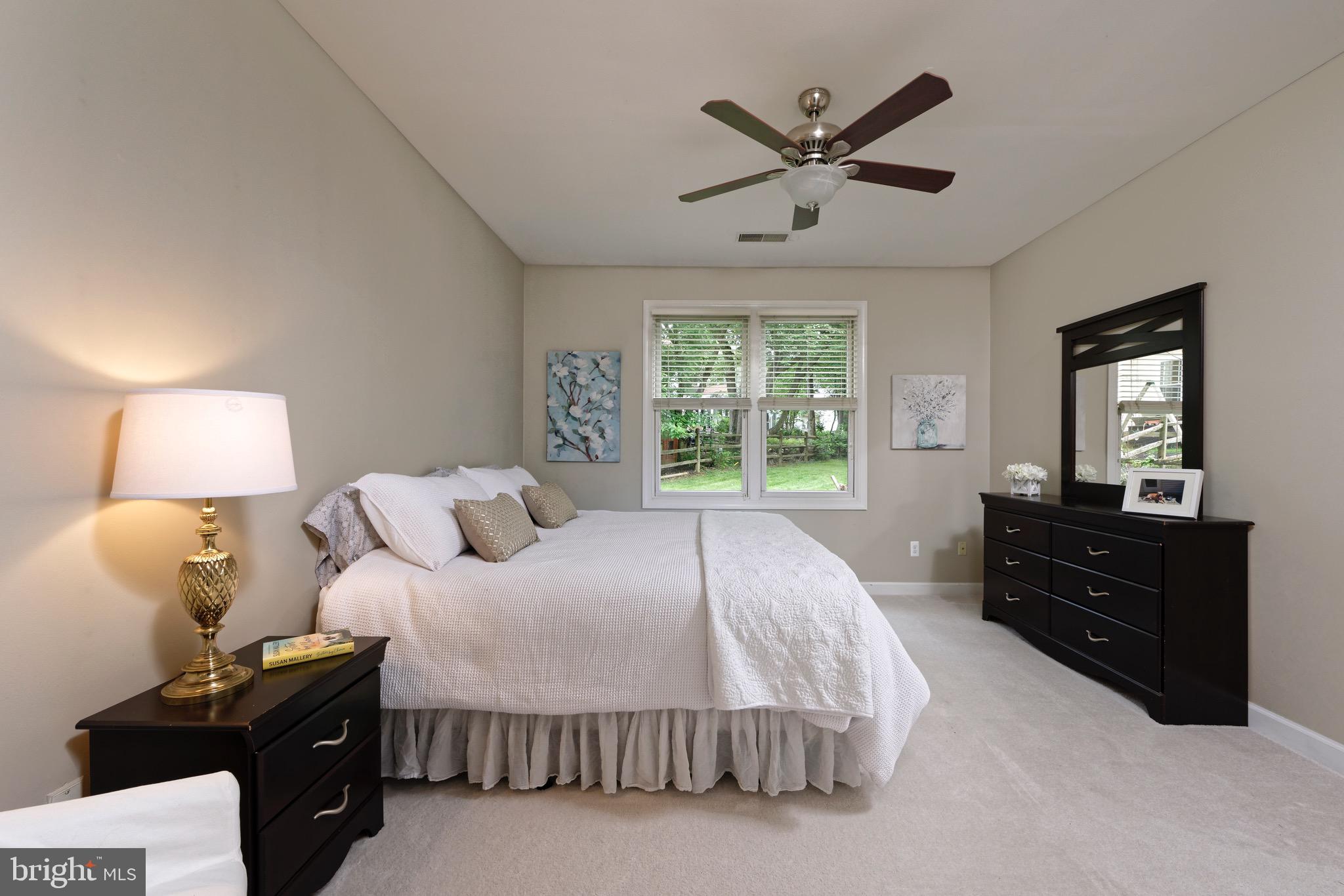 POTOMAC LAKES - Residential