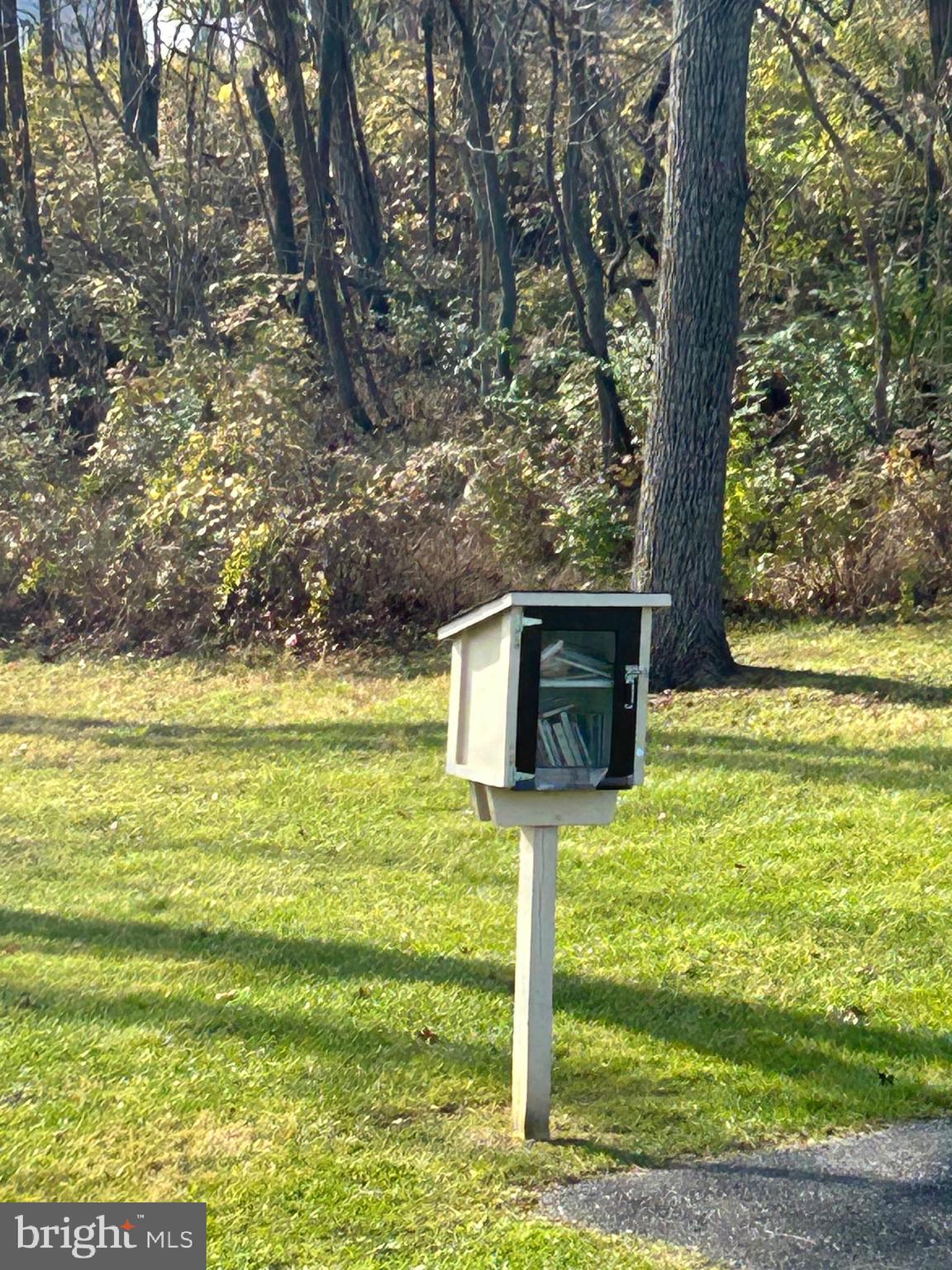 BRIAR RUN - Residential Lease