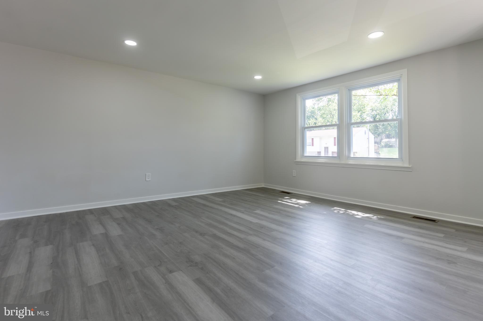 131 N GARFIELD ROAD