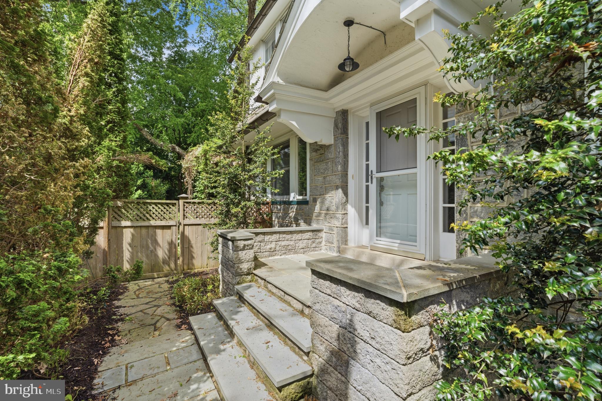 DREXEL HILL - Residential