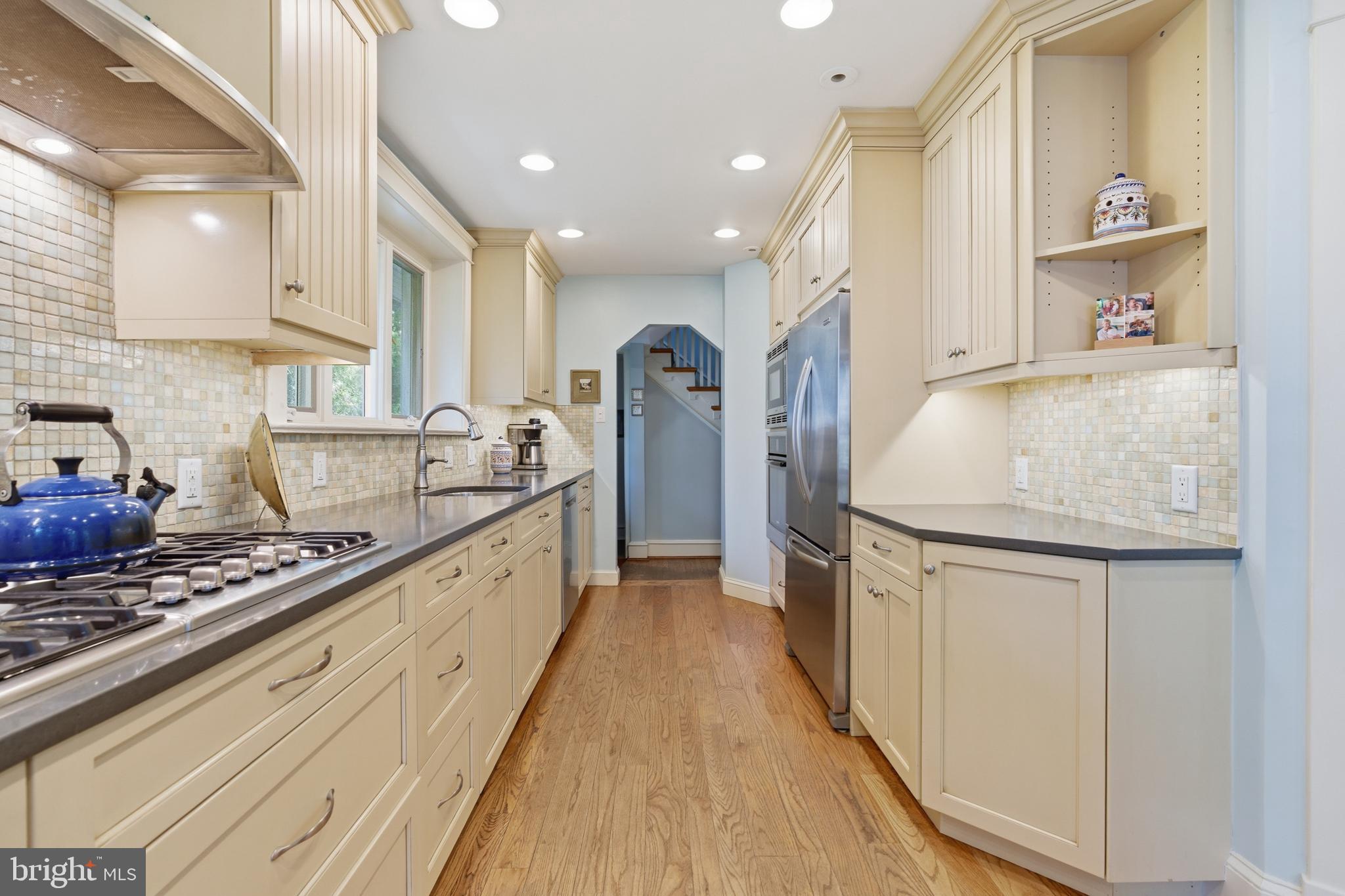 DREXEL HILL - Residential