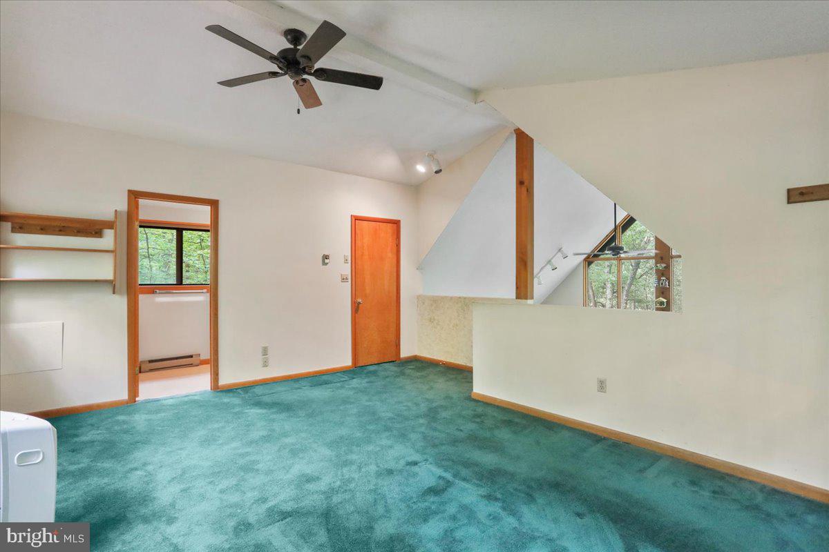 THE WOODS - Residential