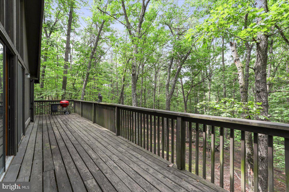 THE WOODS - Residential