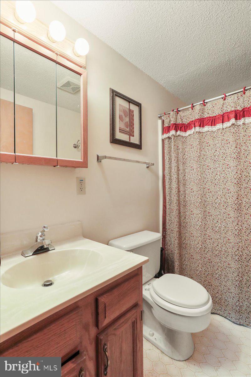 THE WOODS - Residential