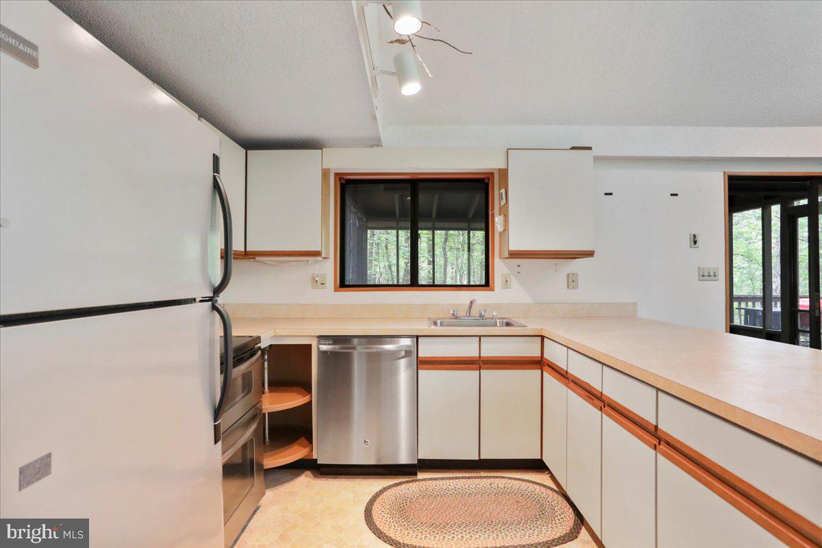 THE WOODS - Residential