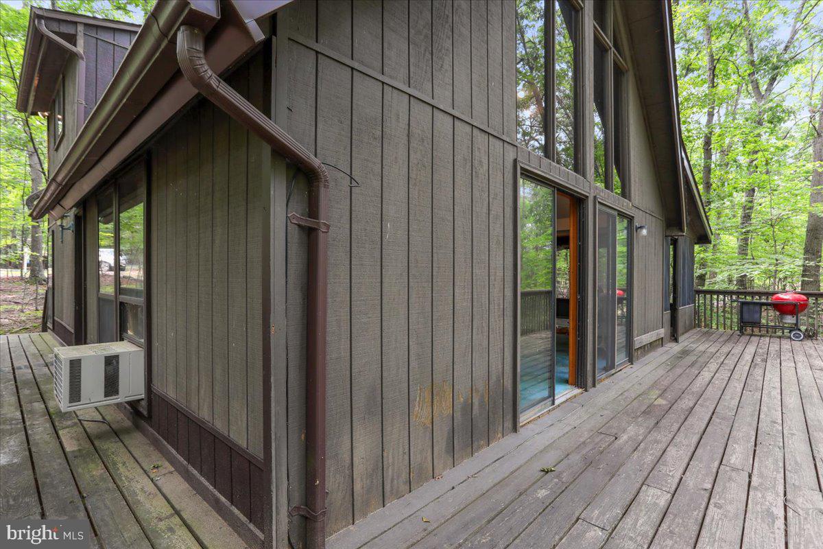 THE WOODS - Residential