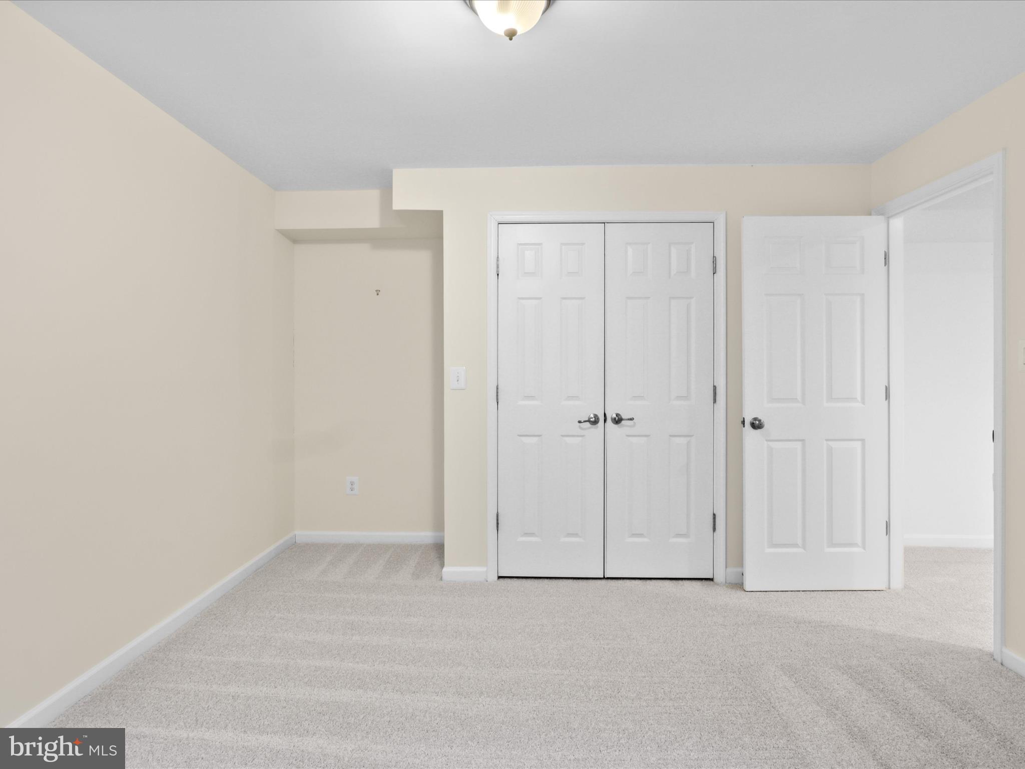 VILLAGE AT LORTON VALLEY - Residential