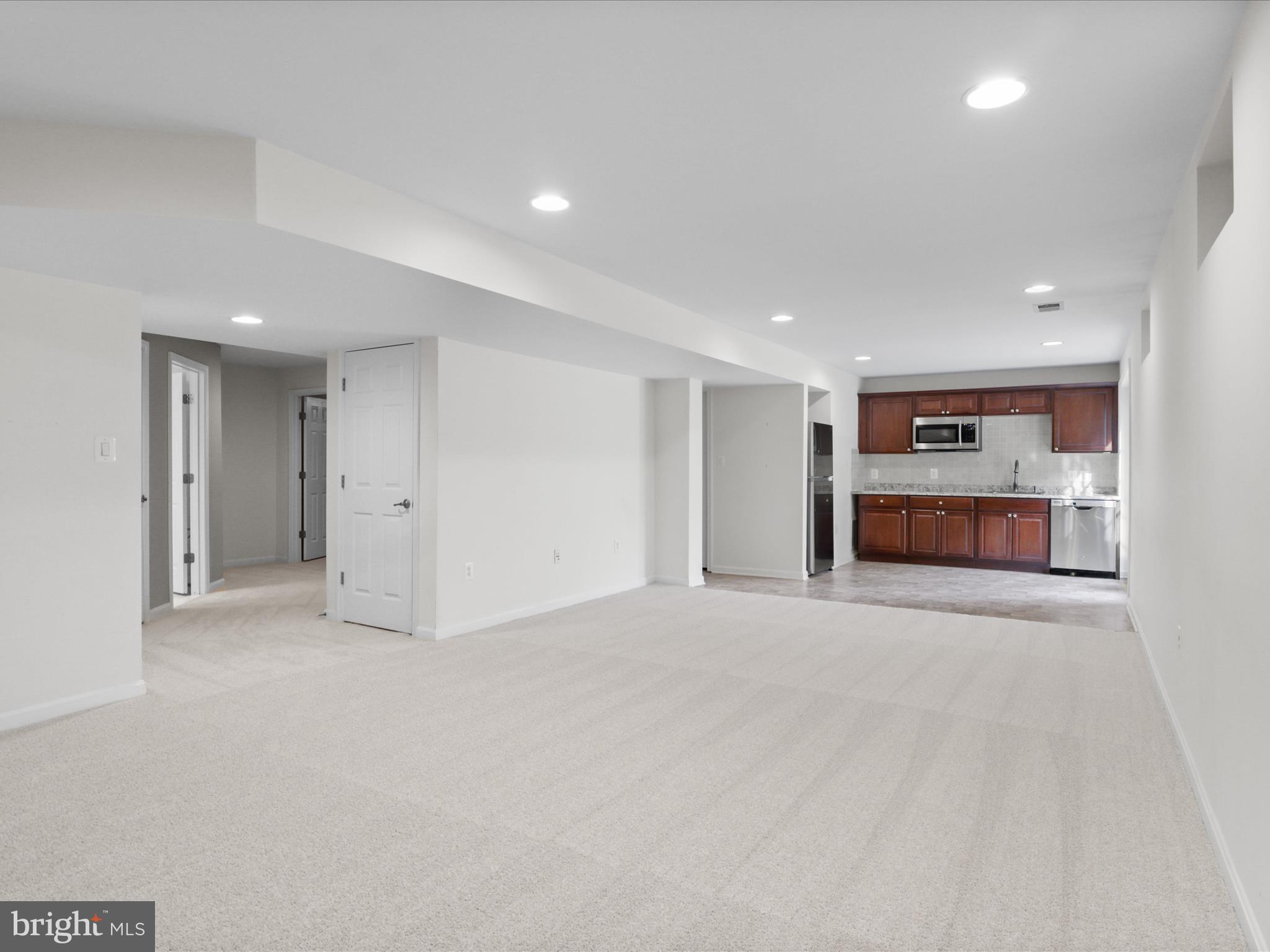 VILLAGE AT LORTON VALLEY - Residential