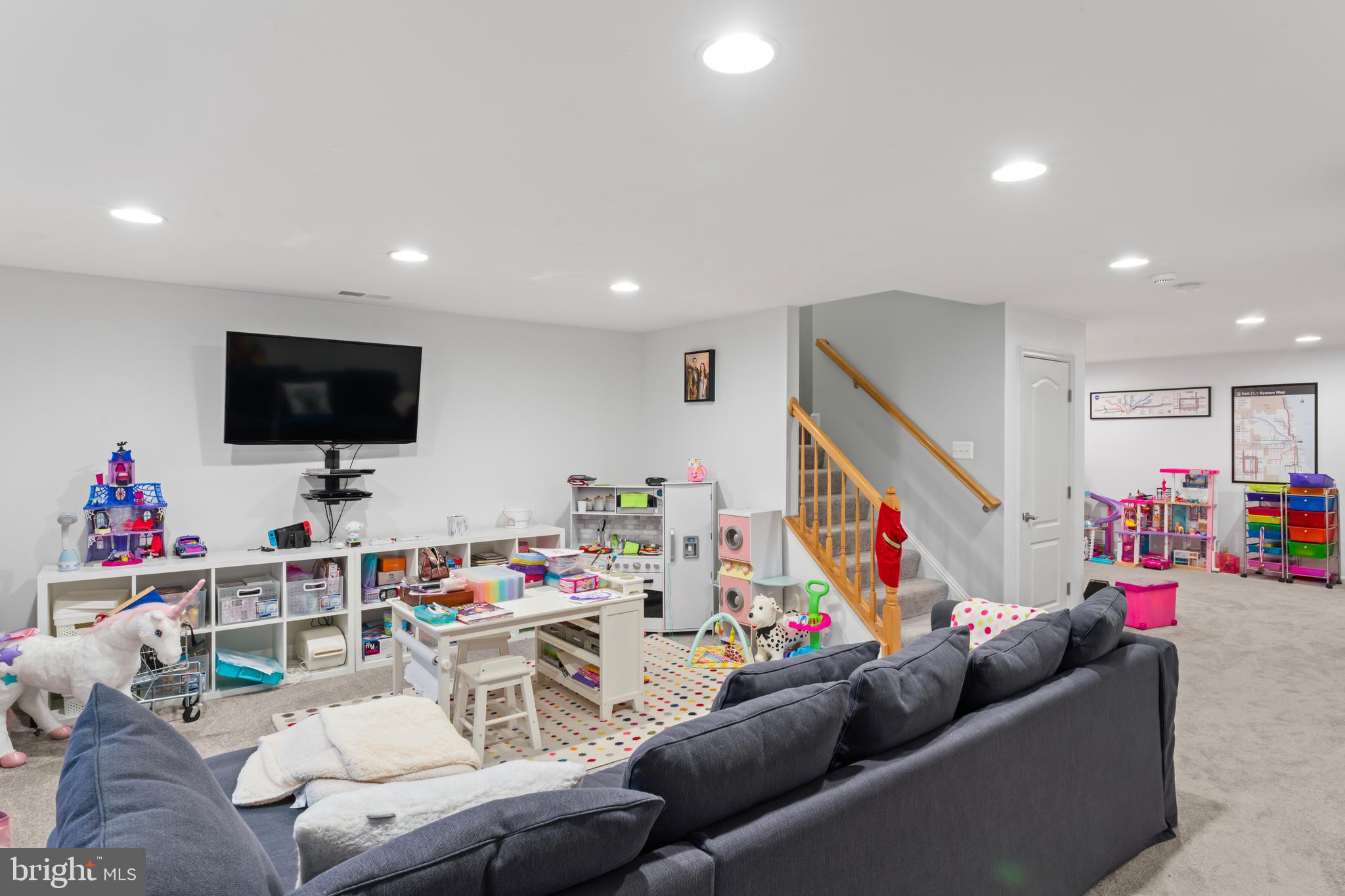 NEW BRISTOW VILLAGE - Residential