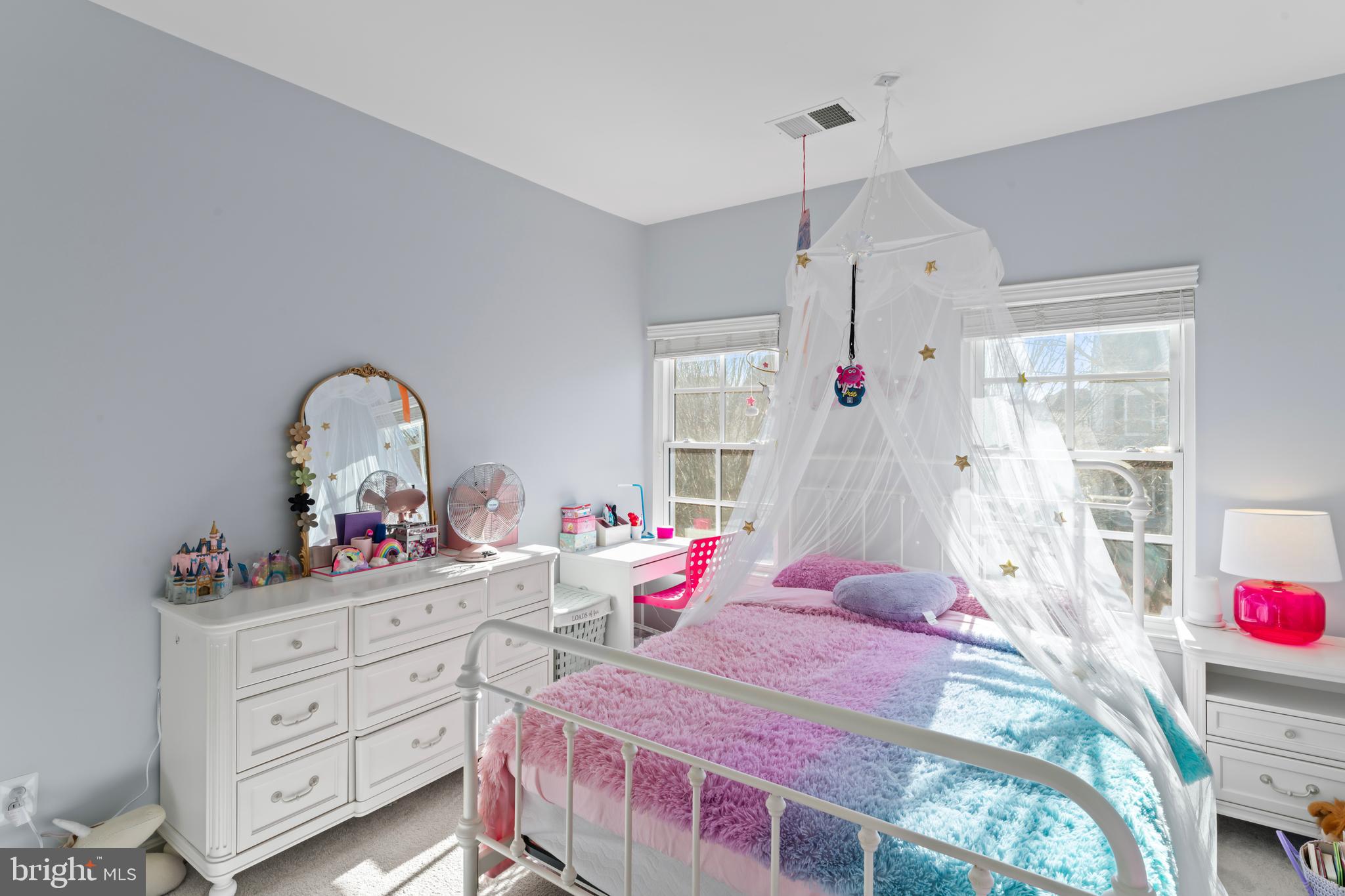 NEW BRISTOW VILLAGE - Residential