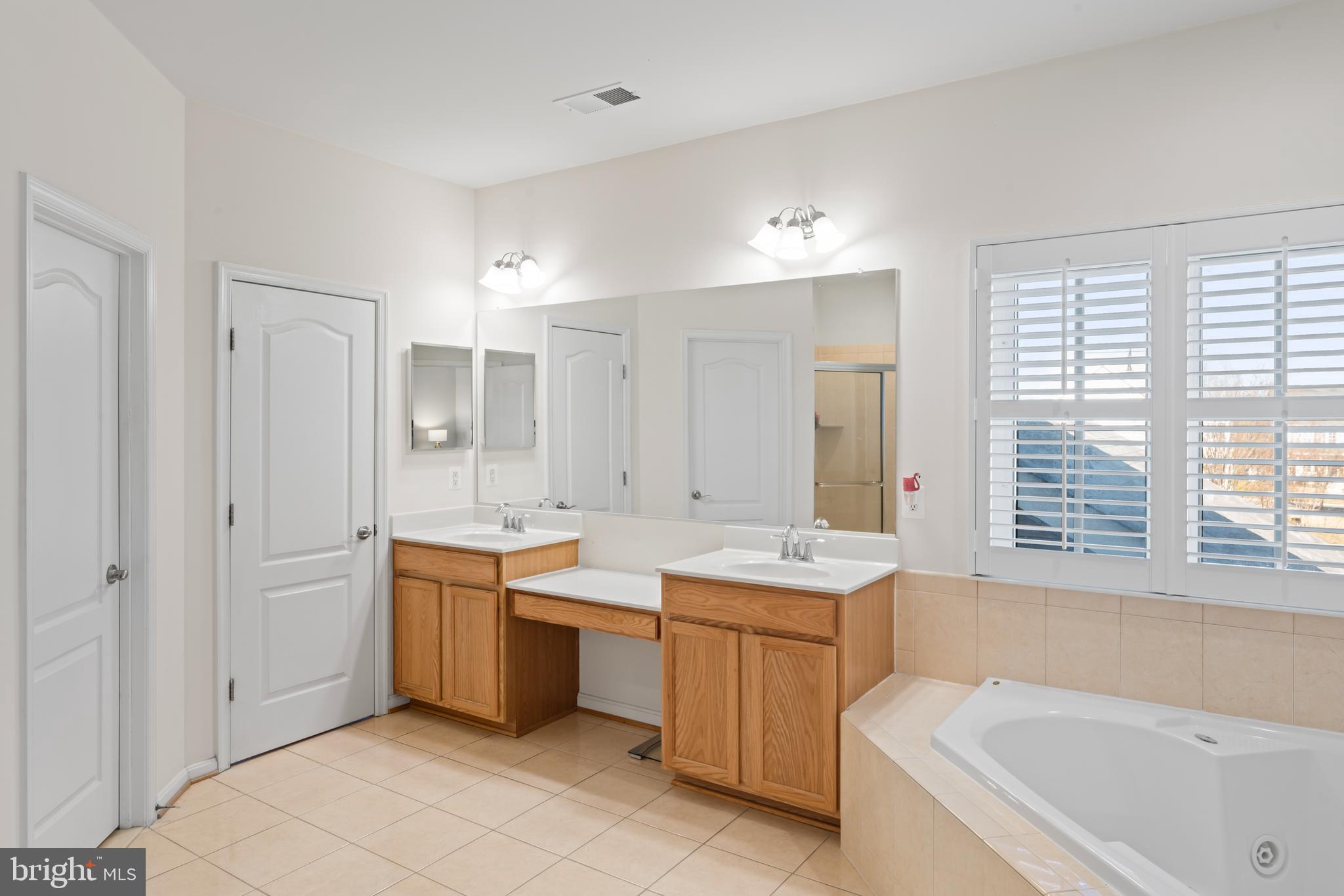 NEW BRISTOW VILLAGE - Residential