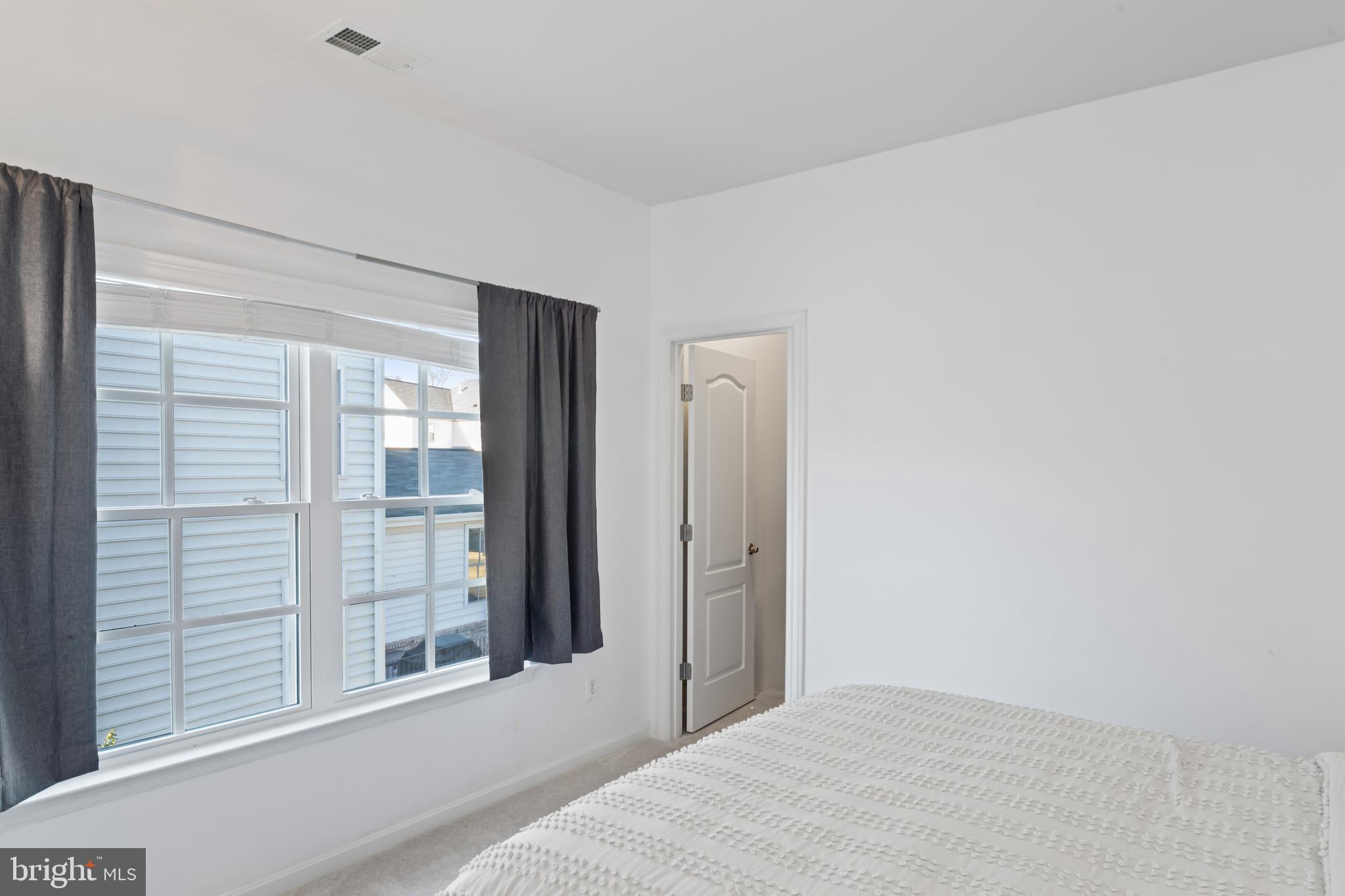 NEW BRISTOW VILLAGE - Residential