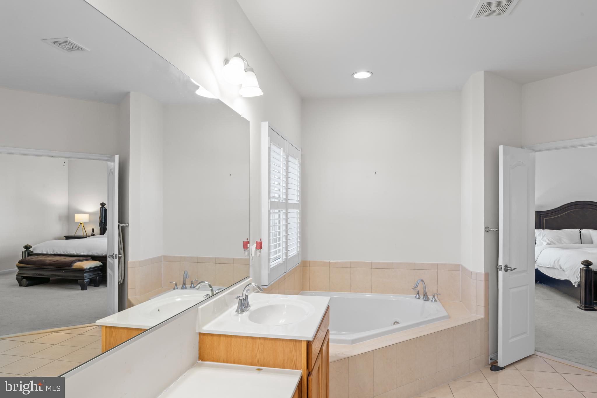 NEW BRISTOW VILLAGE - Residential