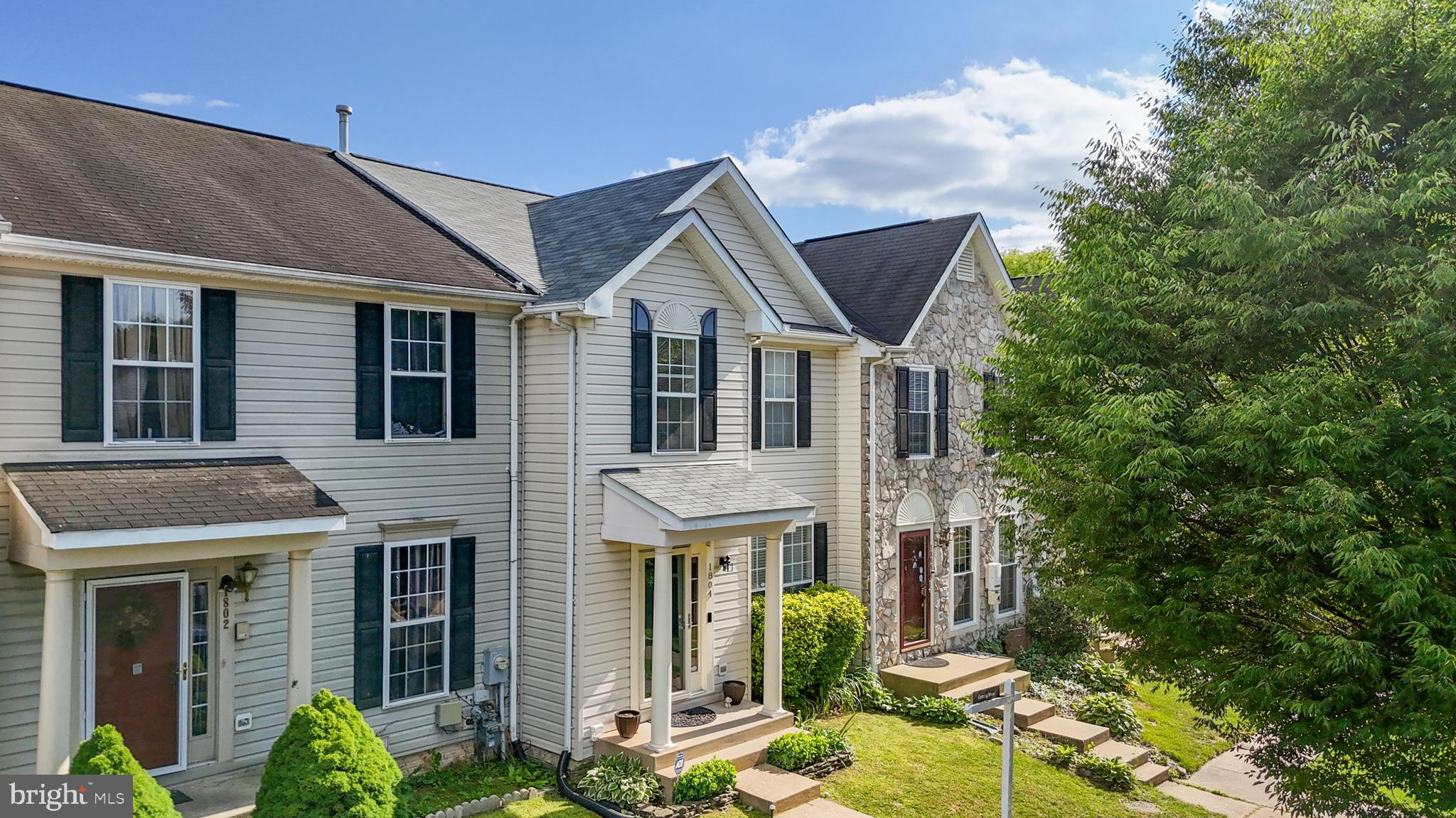 SEVEN OAKS - Residential