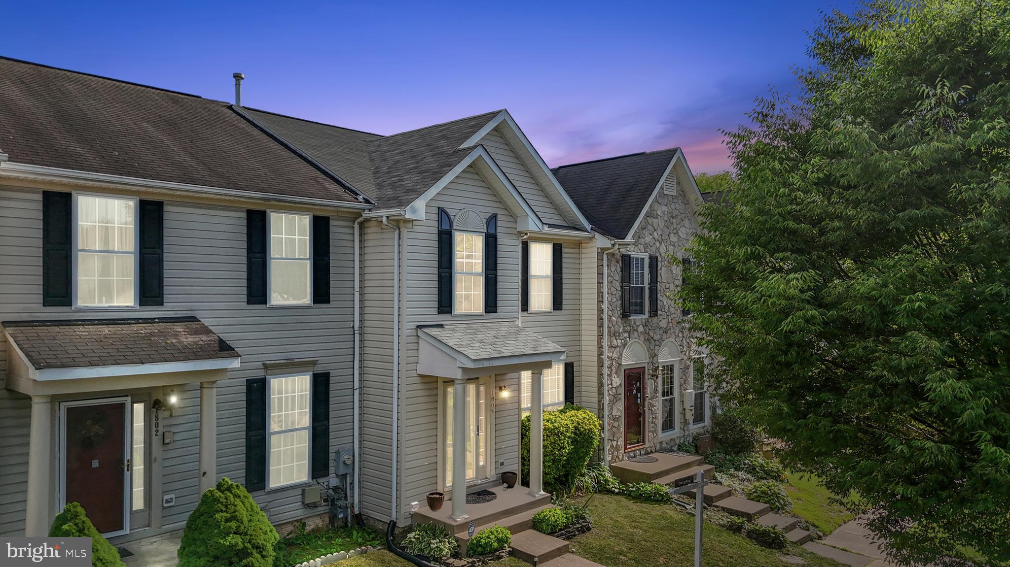 SEVEN OAKS - Residential