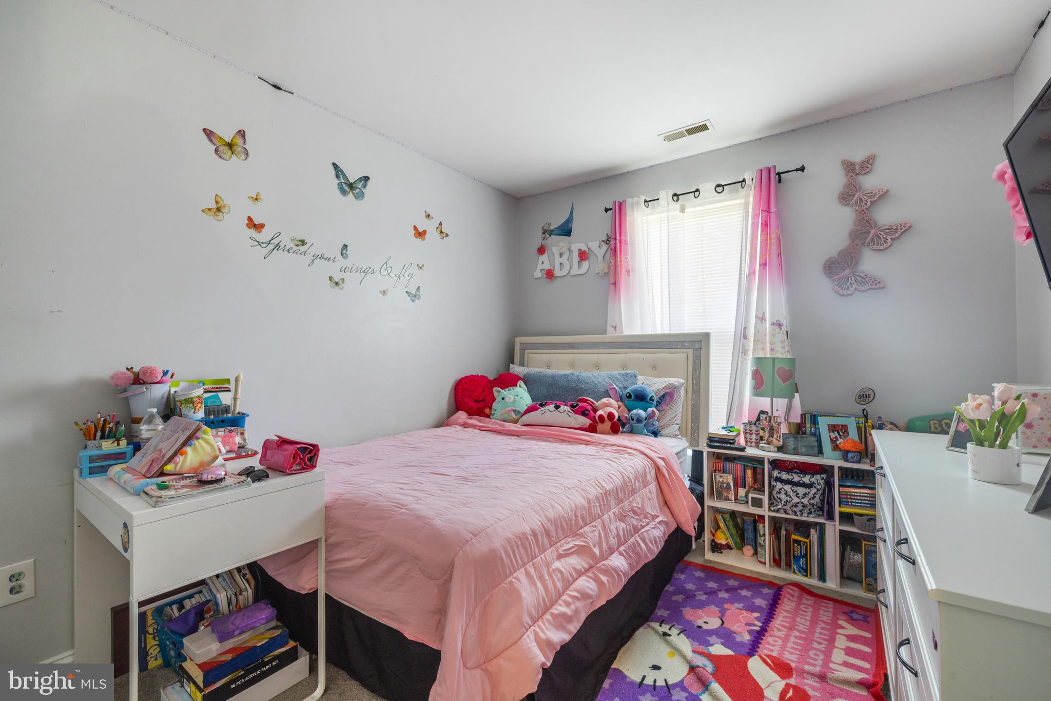 SEVEN OAKS - Residential