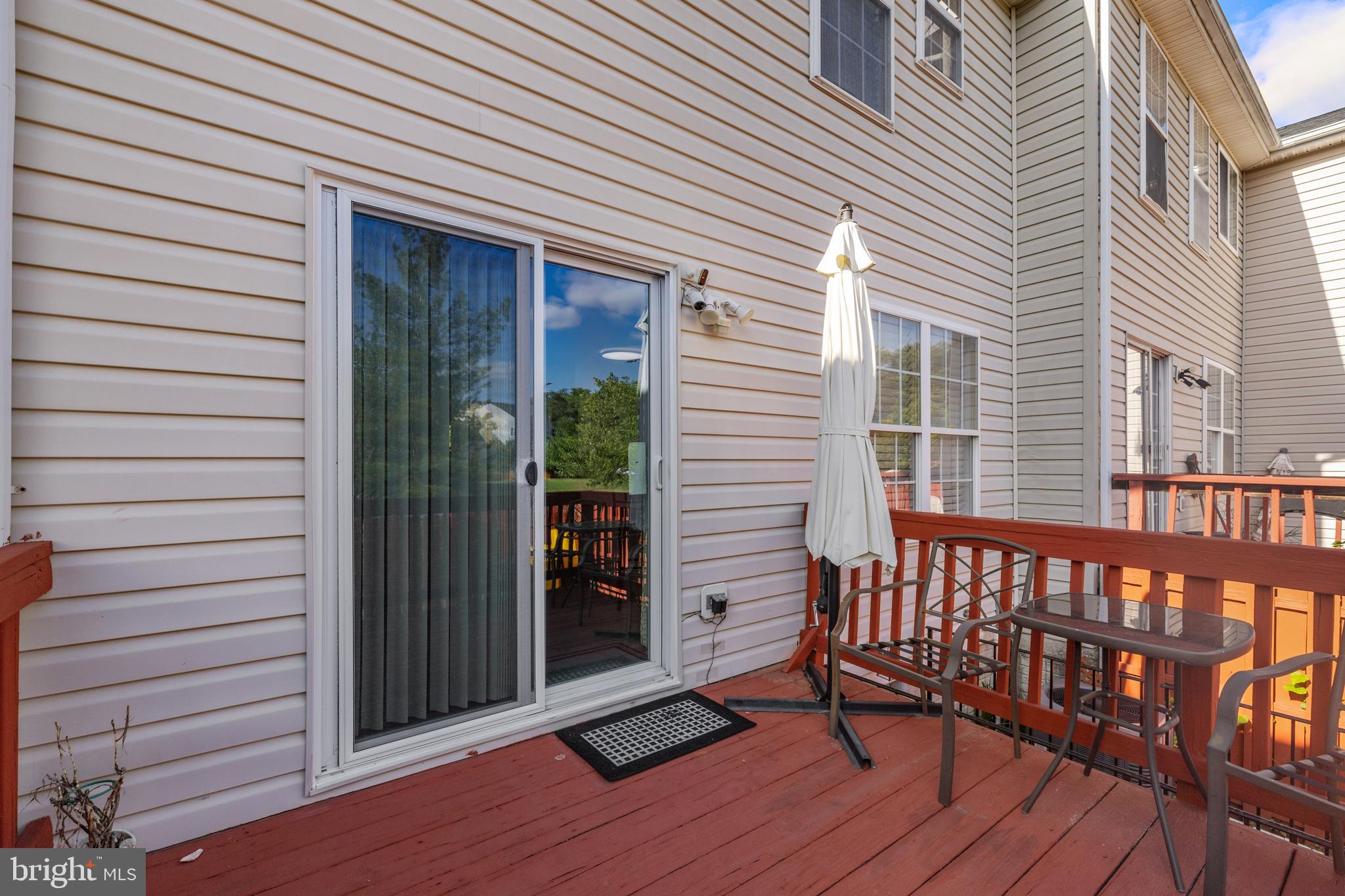 SEVEN OAKS - Residential