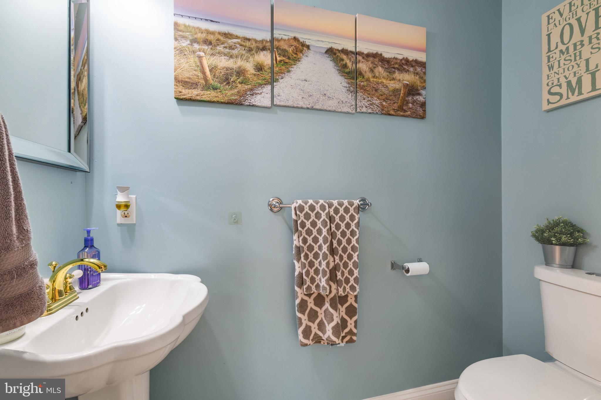 SEVEN OAKS - Residential