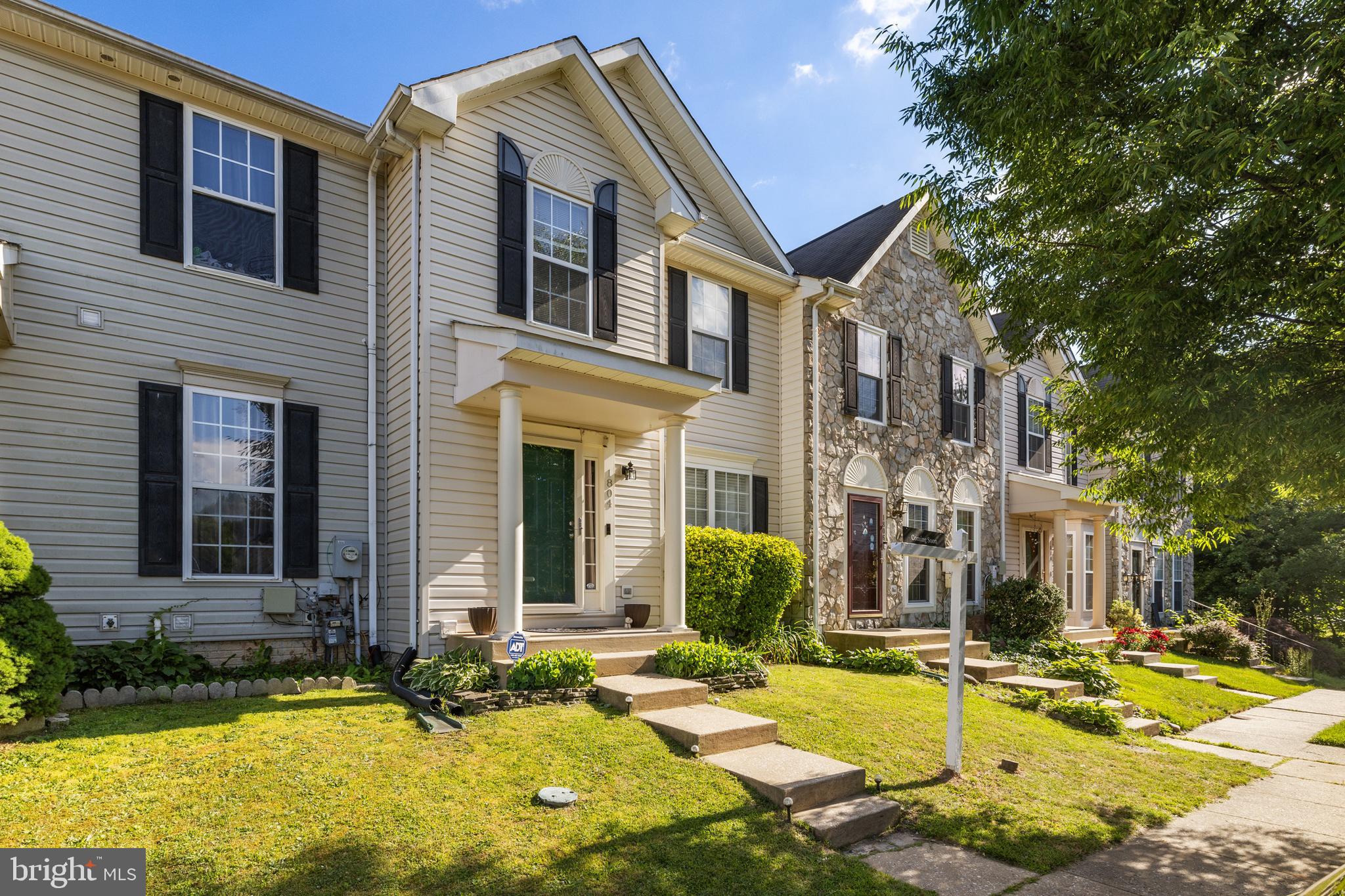 SEVEN OAKS - Residential