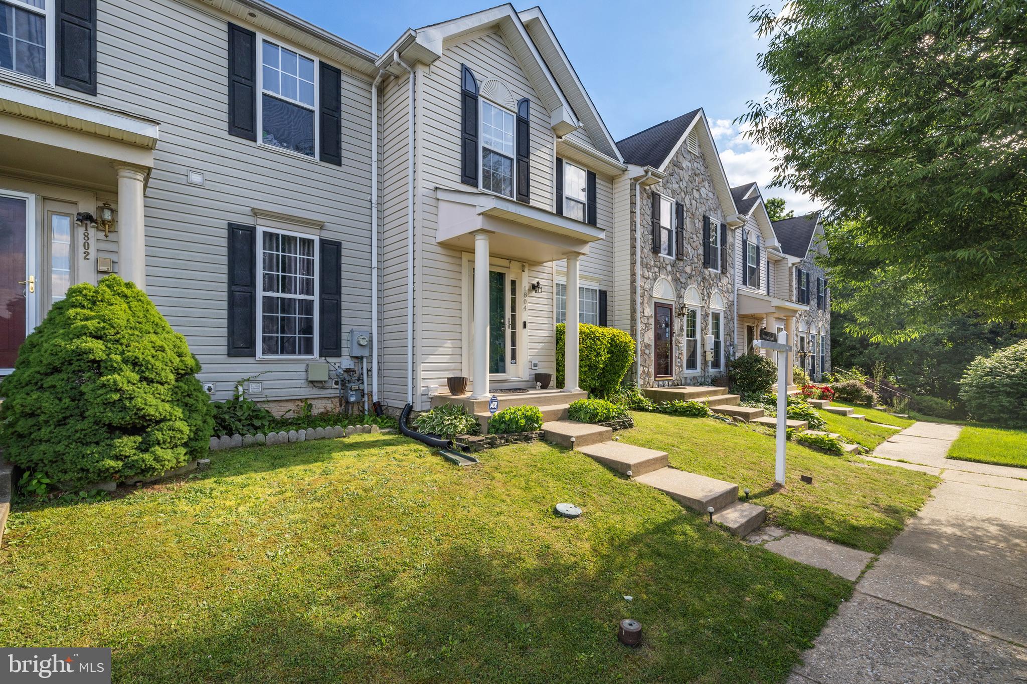 SEVEN OAKS - Residential