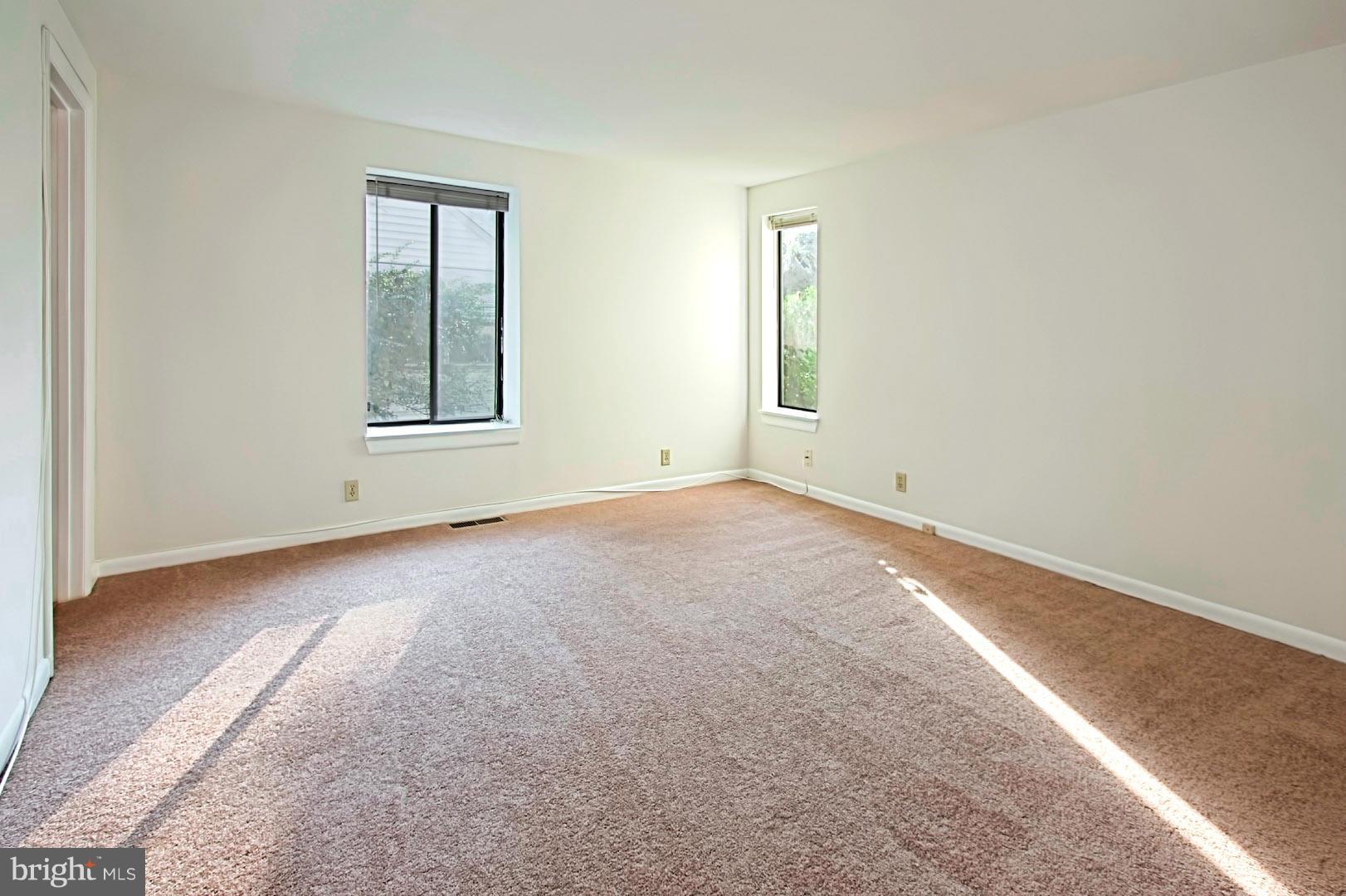 ADDISON HEIGHTS - Residential Lease