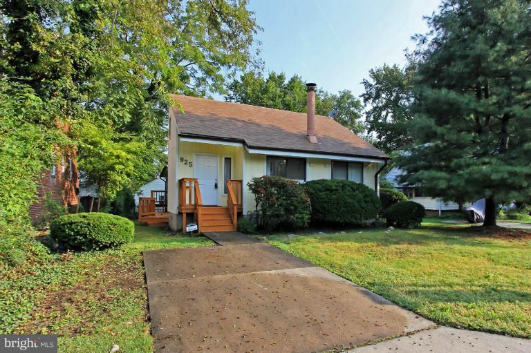 ADDISON HEIGHTS - Residential Lease