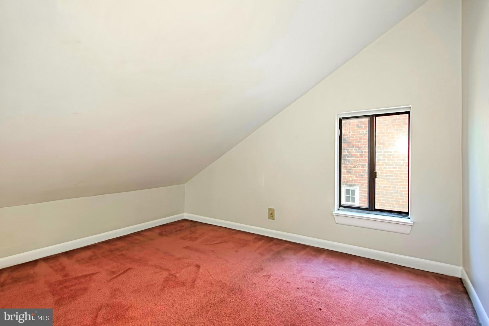 ADDISON HEIGHTS - Residential Lease