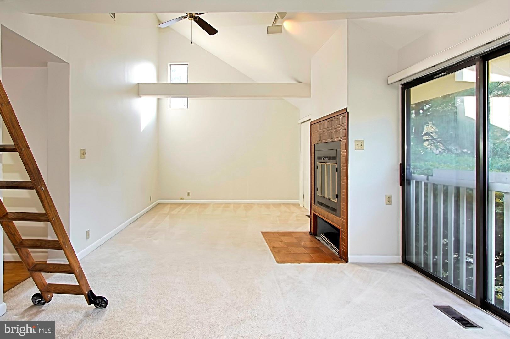 ADDISON HEIGHTS - Residential Lease