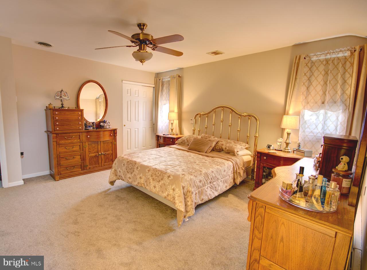 WILLOW GREENE NO - Residential