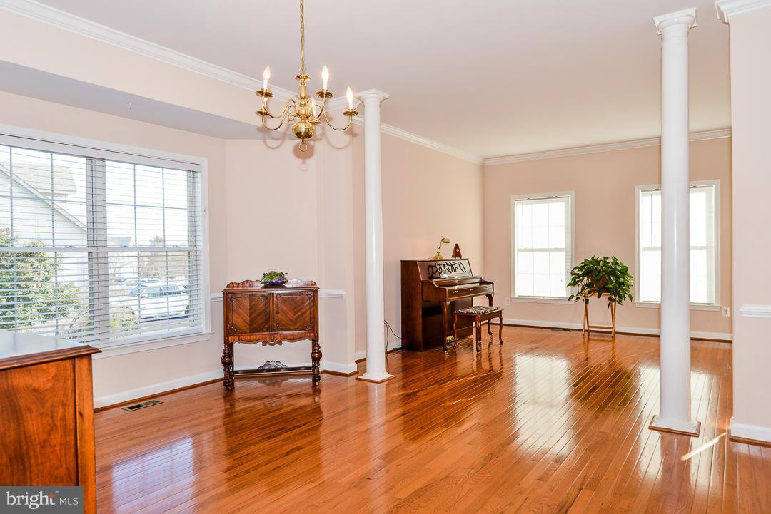 ASHBURN FARM - Residential