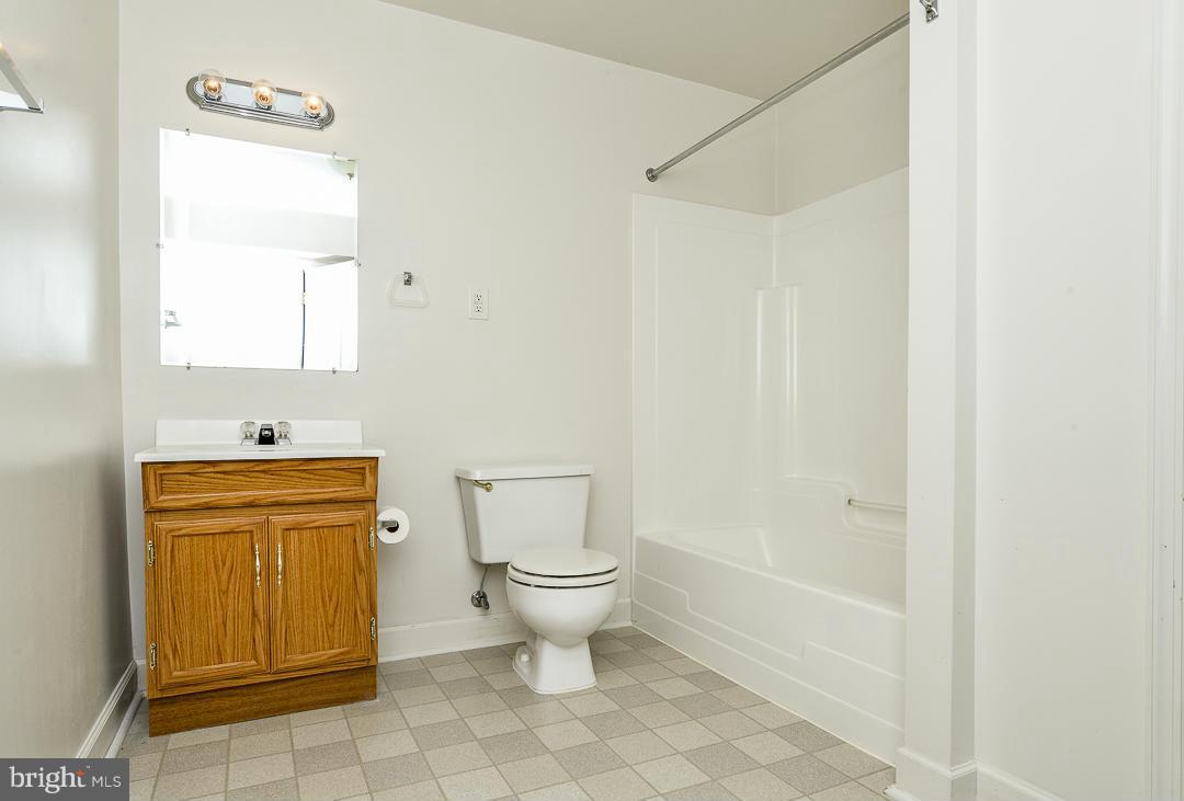 ASHBURN FARM - Residential