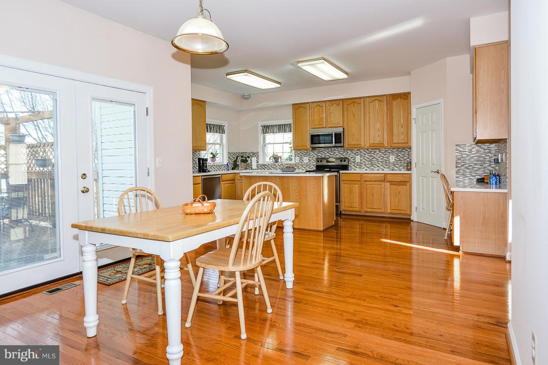 ASHBURN FARM - Residential