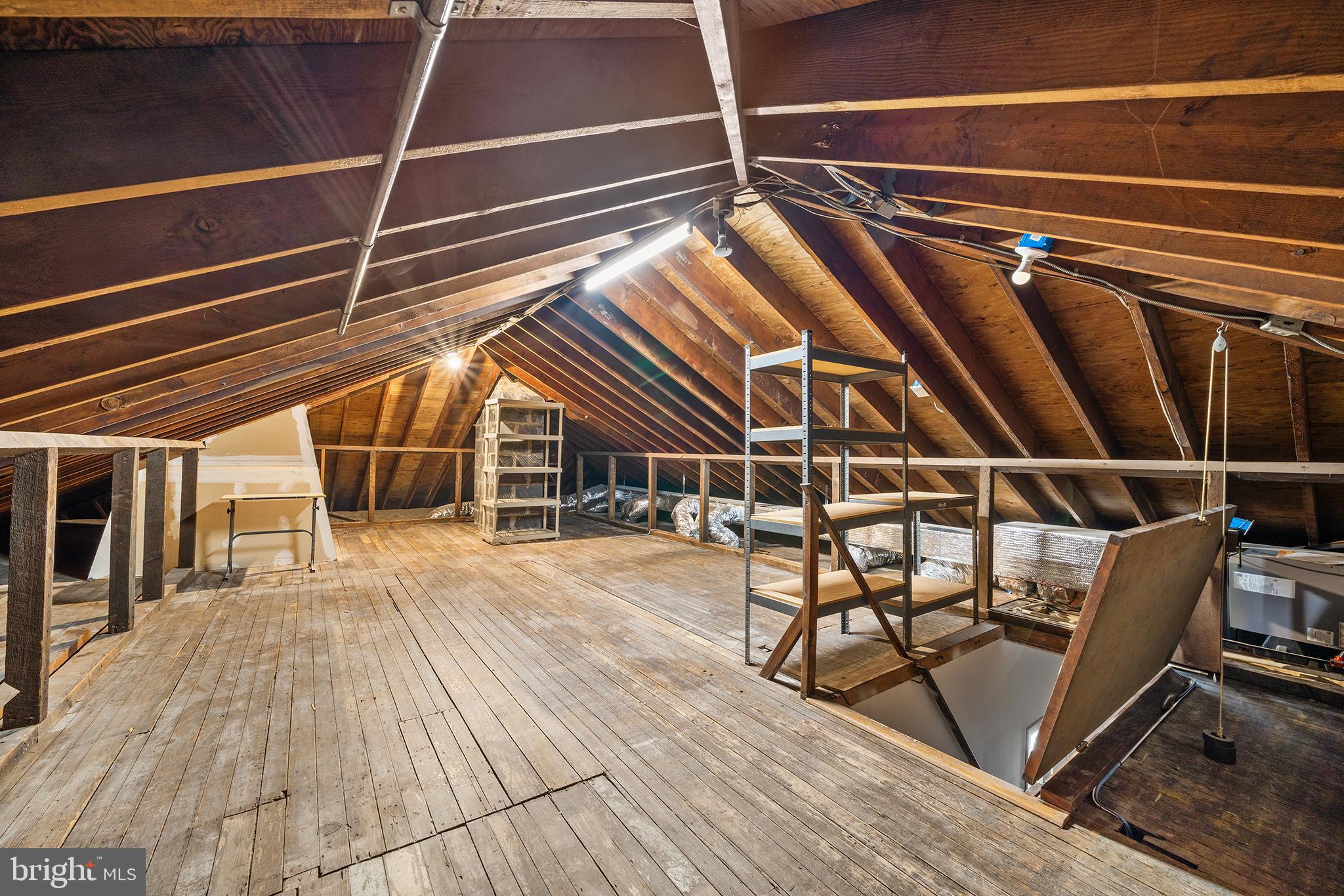 CHELTENHAM - Residential