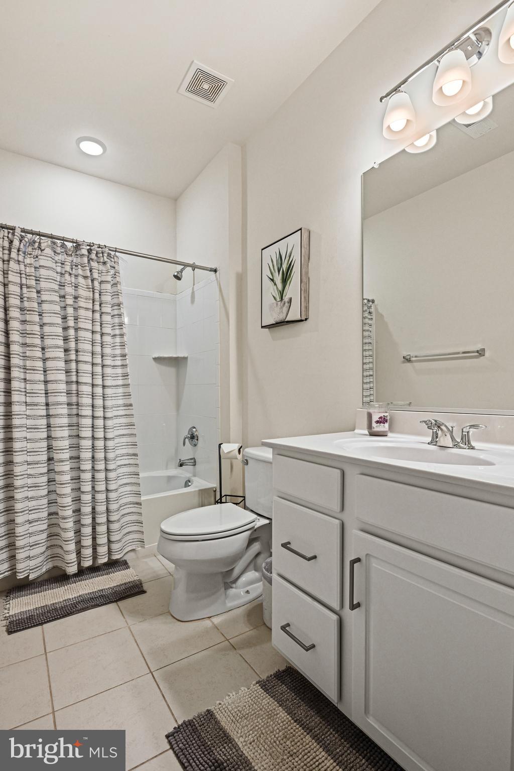 GLASCOCK FIELD AT STONE RIDGE - Residential