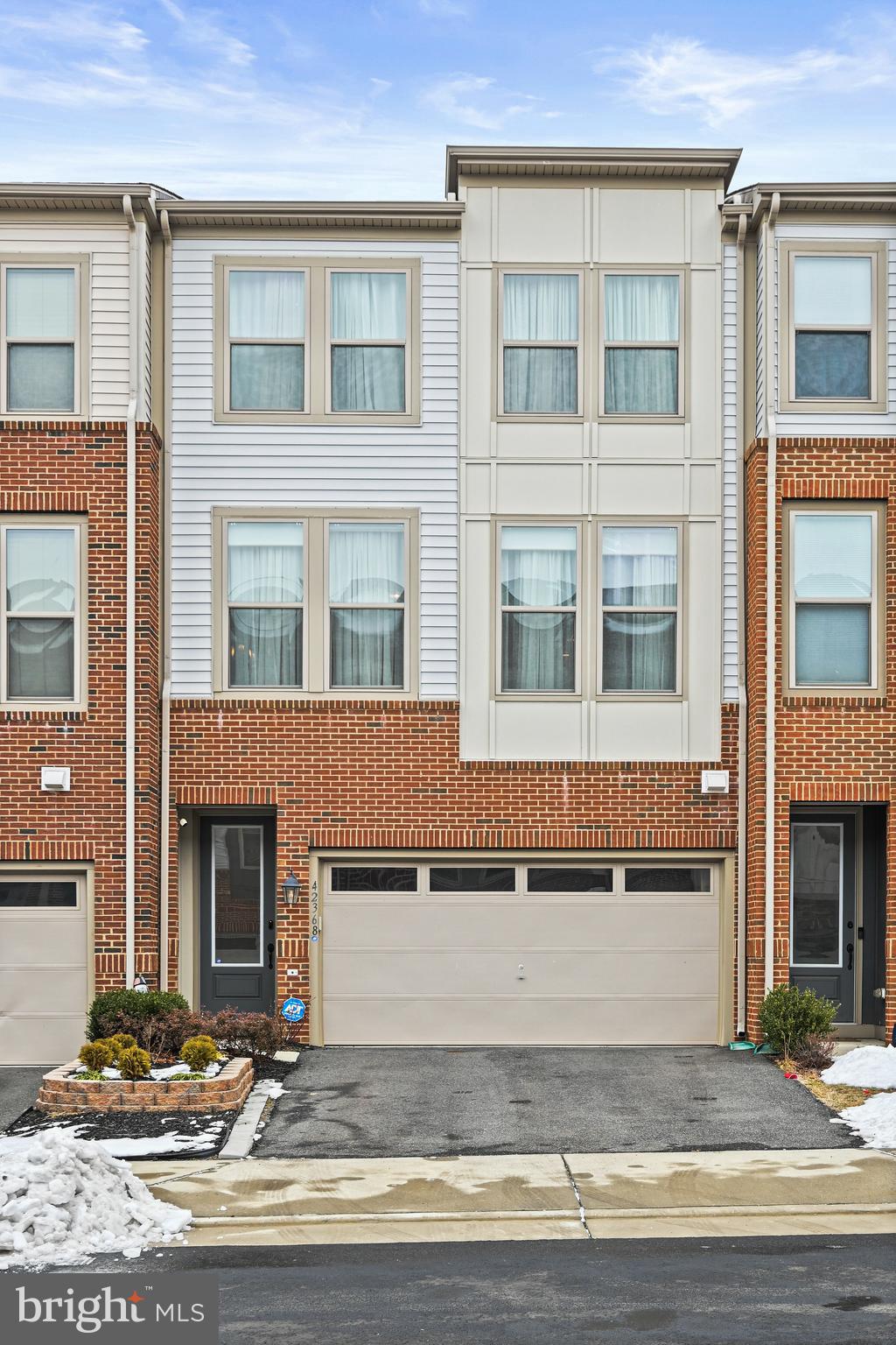 GLASCOCK FIELD AT STONE RIDGE - Residential