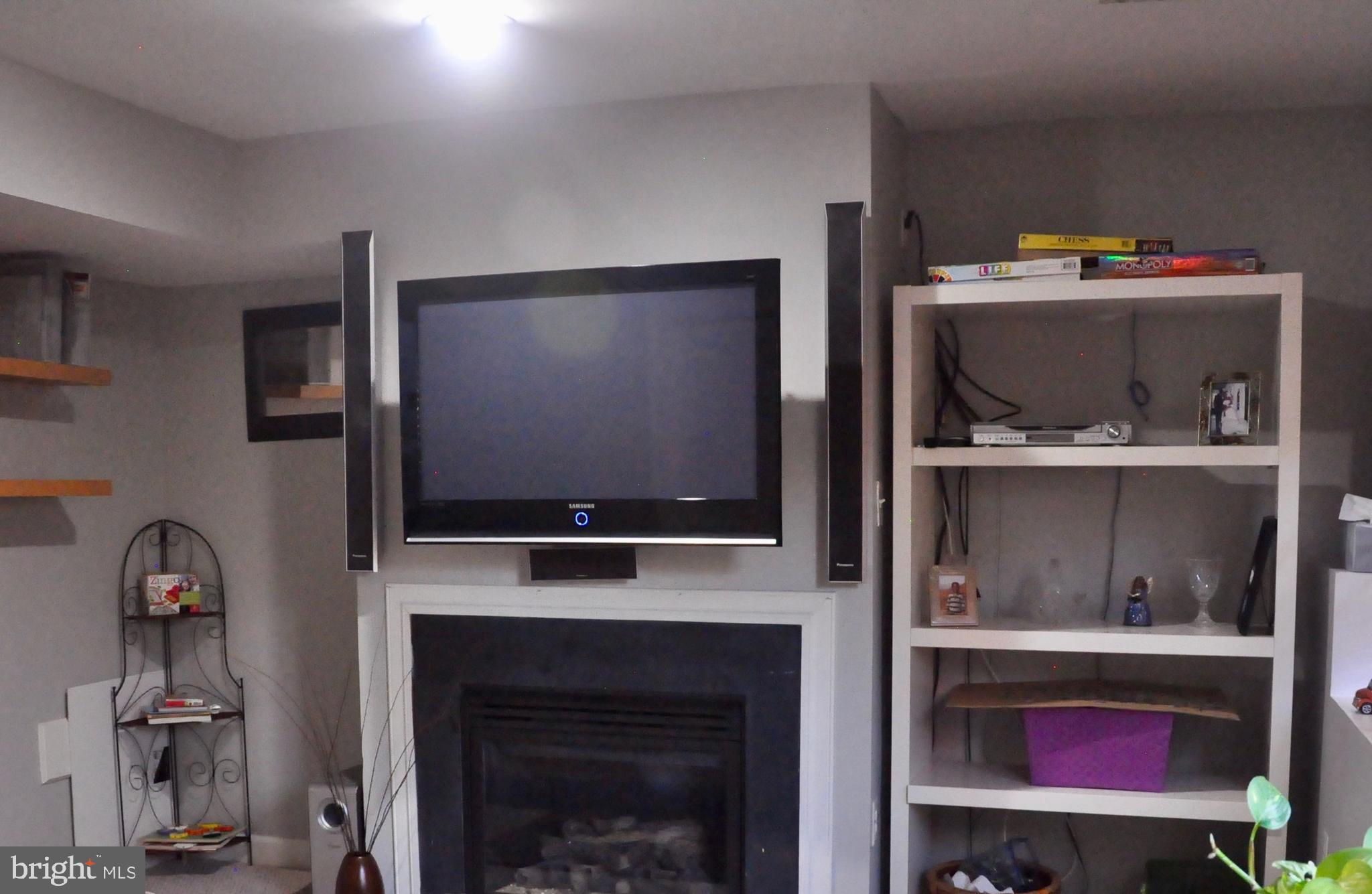 BLOOMS MILL - Residential Lease