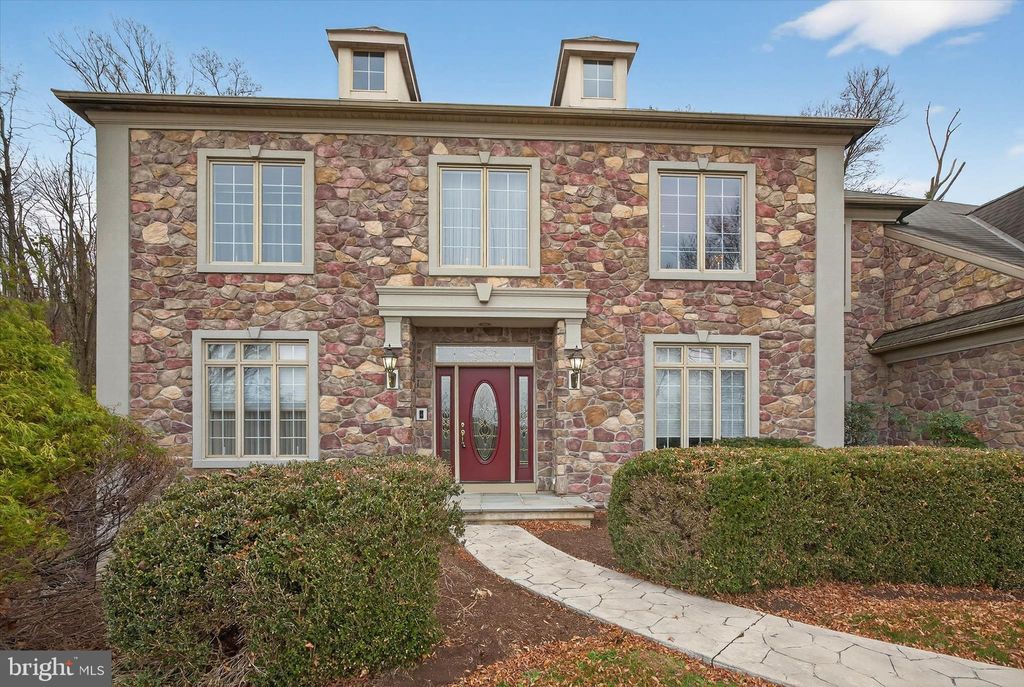 Photo of 7 Woods Way, WYOMISSING, PA 19610 (MLS # PABK2065362)