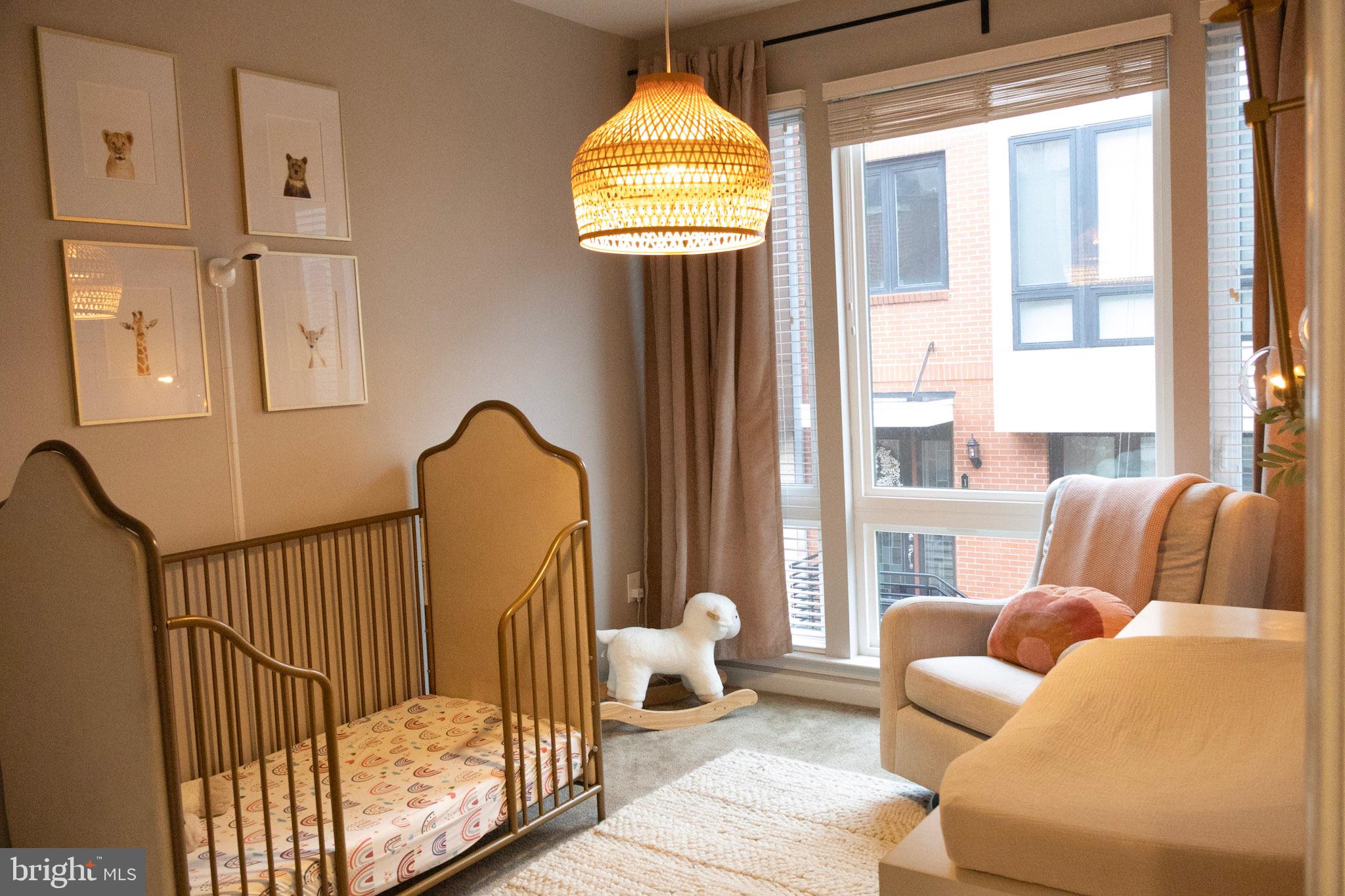 CAMBRIA SQUARE - Residential Lease