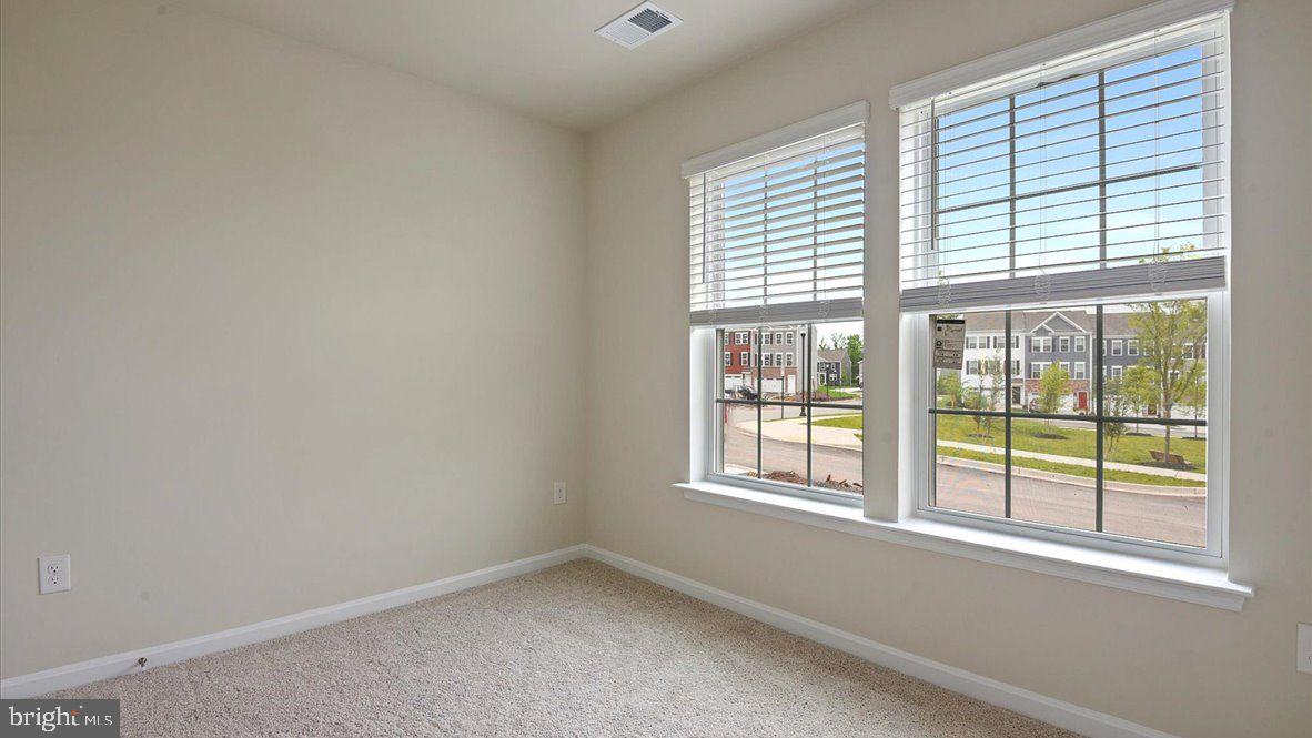 TUSCARORA CREEK - Residential