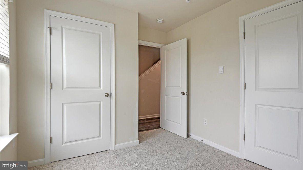 TUSCARORA CREEK - Residential