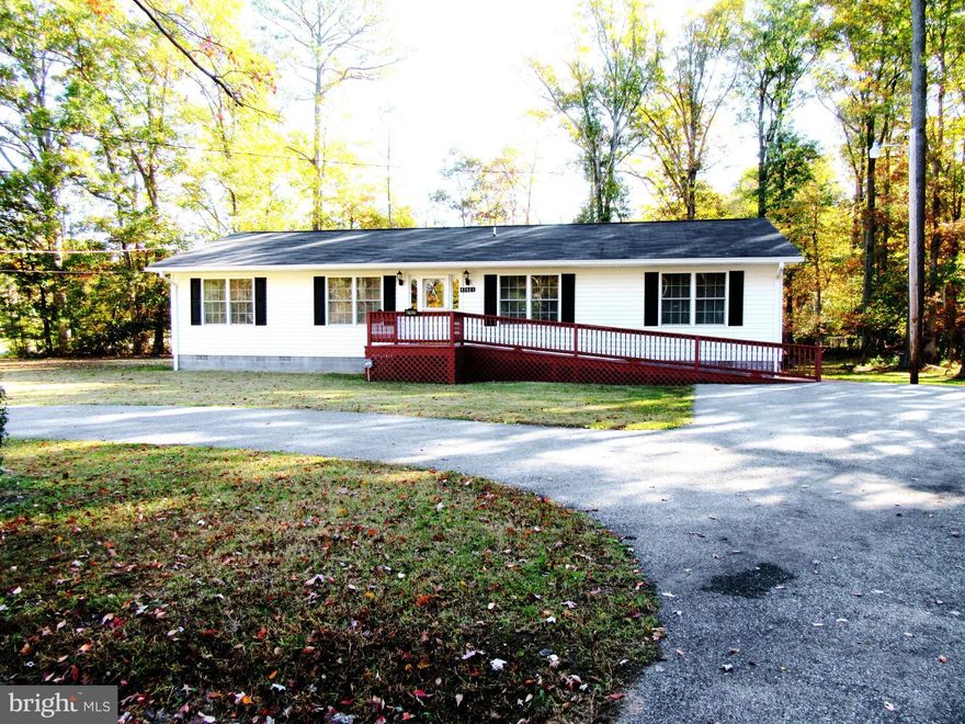 Your little piece of the country! Rambler with Country kitchen w/ island. Fam Rm off kitchen. Split bedroom layout. Mstr bedroom w/ full bath and walk in closet. Nice size level lot. Shed. Close to shopping, dining and more...but far enough away to enjoy that country feel. No HOA! This one won't last long!