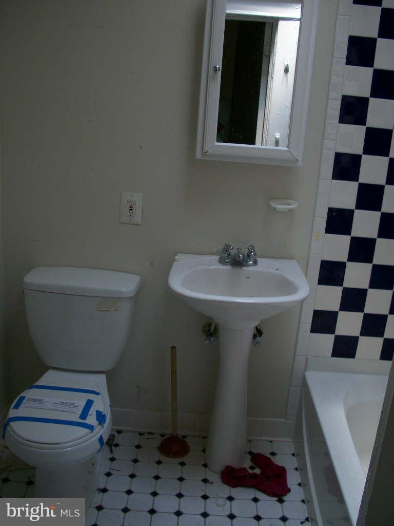 ROSEMONT - Residential