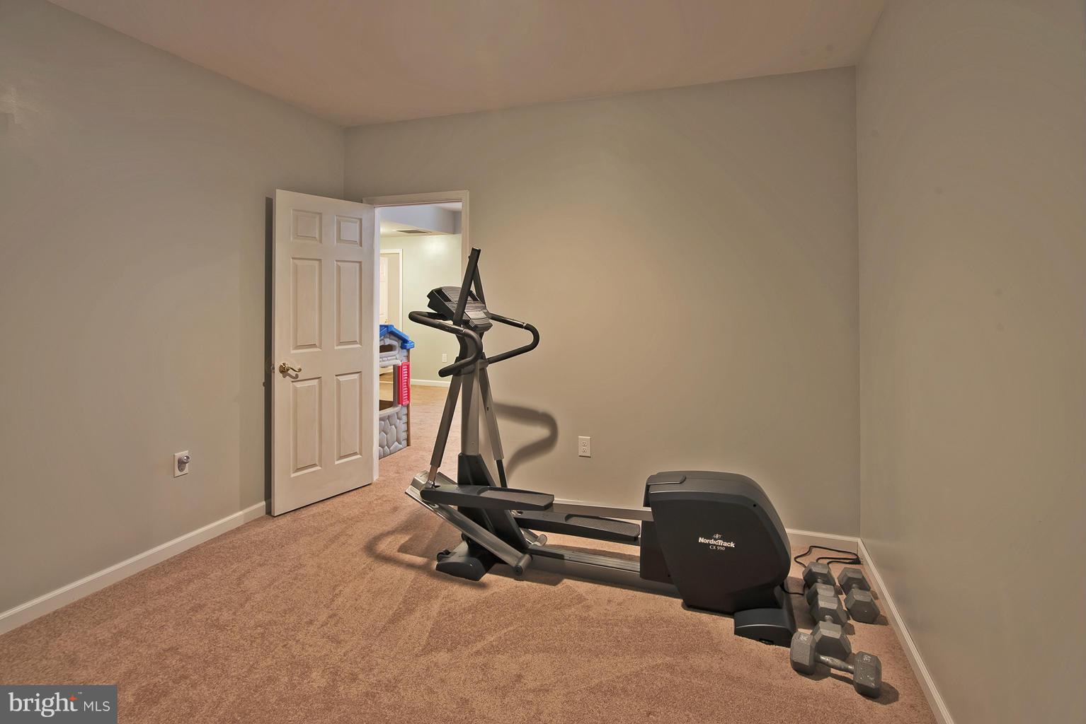 NEW BRISTOW VILLAGE - Residential Lease