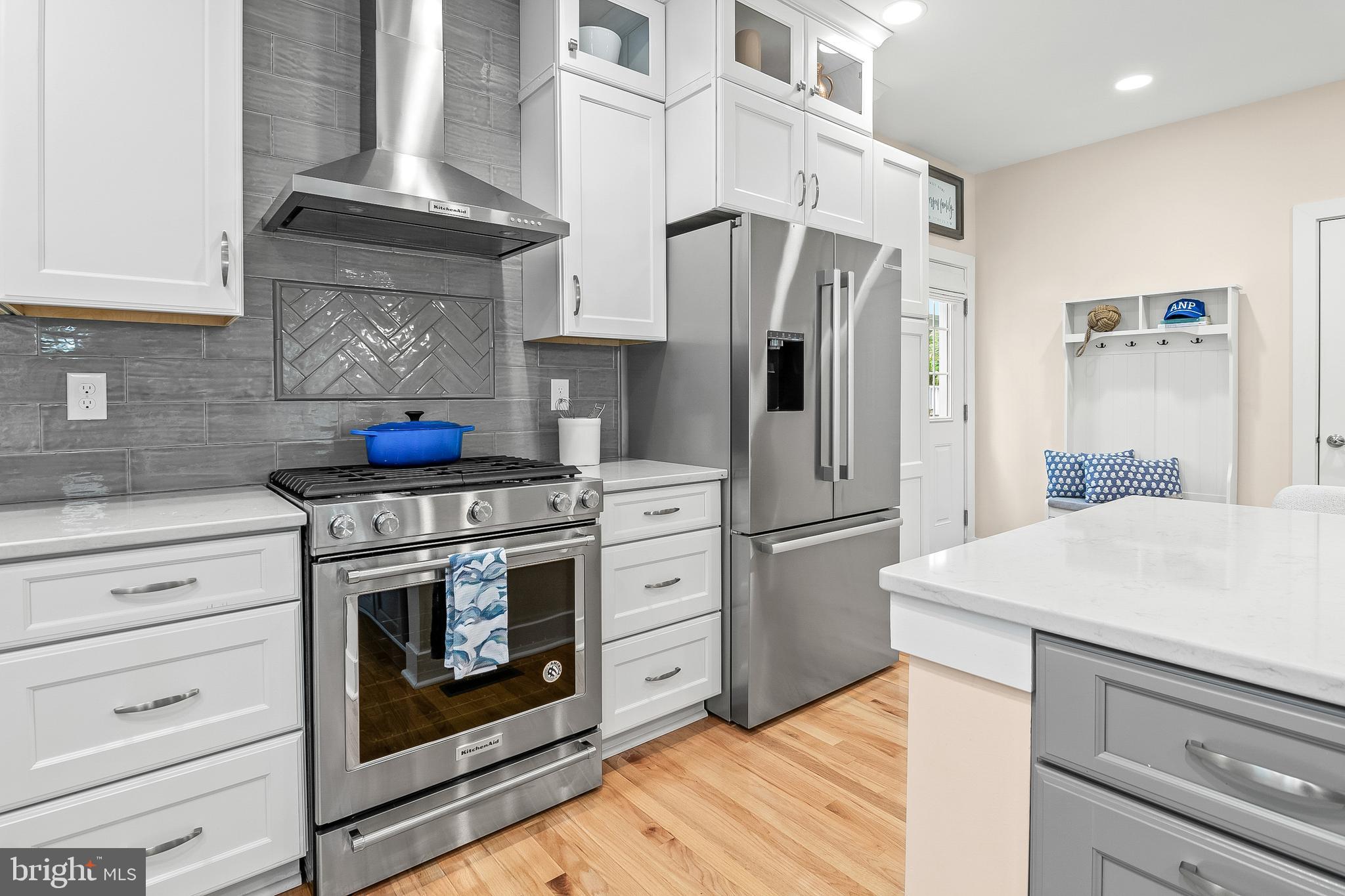 EASTPORT - Residential