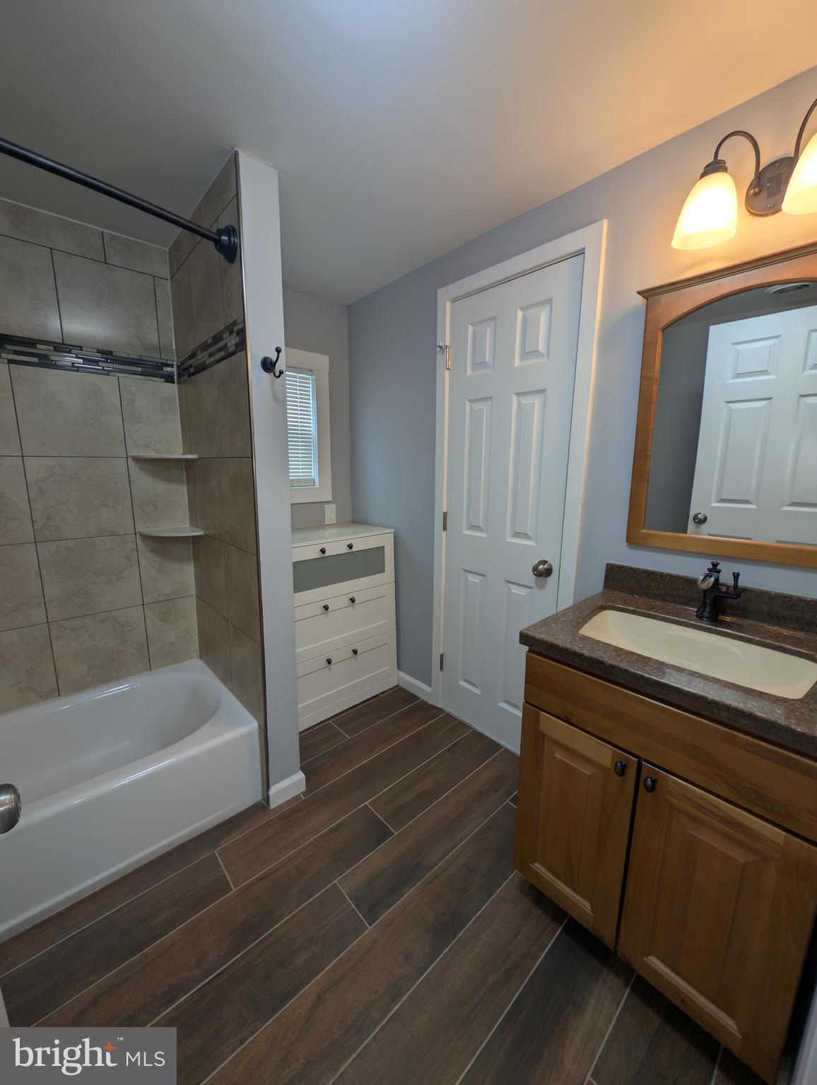 BRIARWOOD ESTATES - Residential